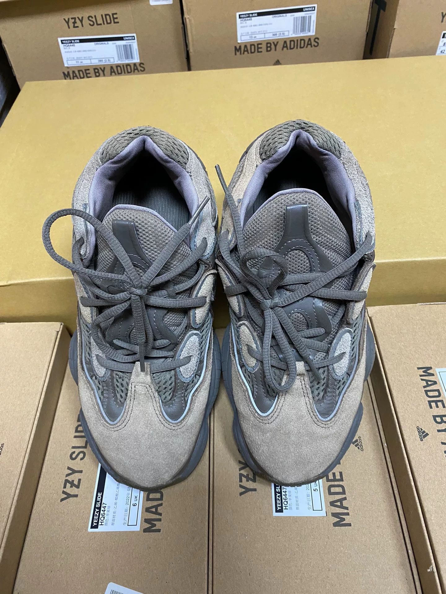 Adidas Adidas YEEZY500 Brown Lowtop Sneakers 39 Men Size US 6.5 / EU 39-40 - 7 Thumbnail
