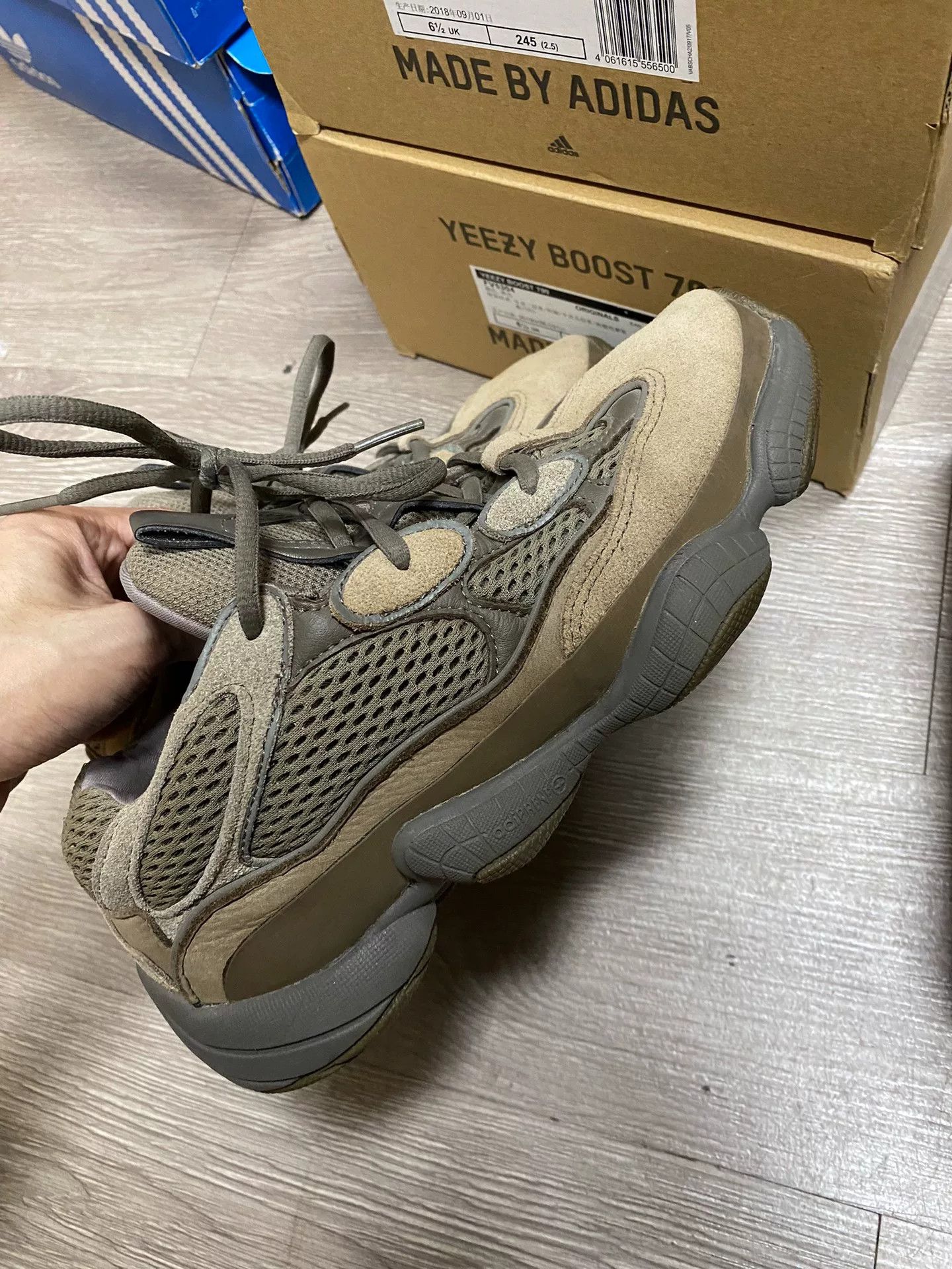 Adidas Adidas YEEZY500 Brown Lowtop Sneakers 39 Men Size US 6.5 / EU 39-40 - 3 Thumbnail