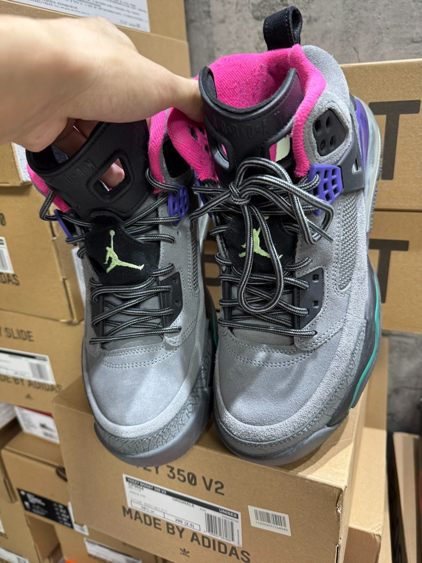 Nike Nike Gray Hitop Sneakers 42 Men Size US 9 / EU 42 - 8 Thumbnail