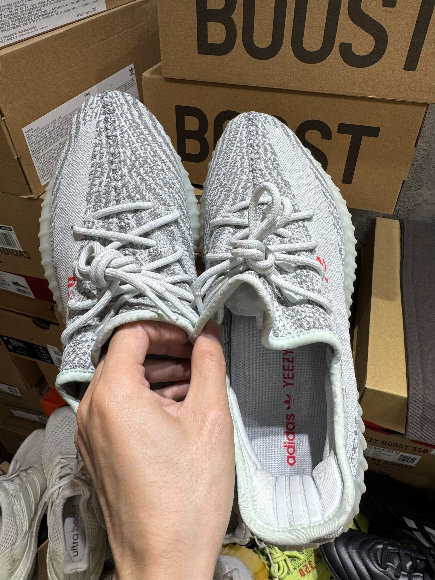 Yeezy Yeezy Blue Lowtop Sneakers 12 Men Size US 12 / EU 45 - 7 Thumbnail
