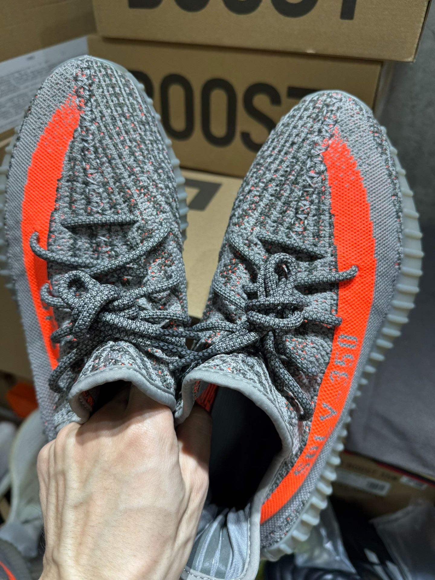 Adidas Adidas YEEZY350 Gray Lowtop Sneakers 9.5 Men Size US 9.5 / EU 42-43 - 7 Thumbnail