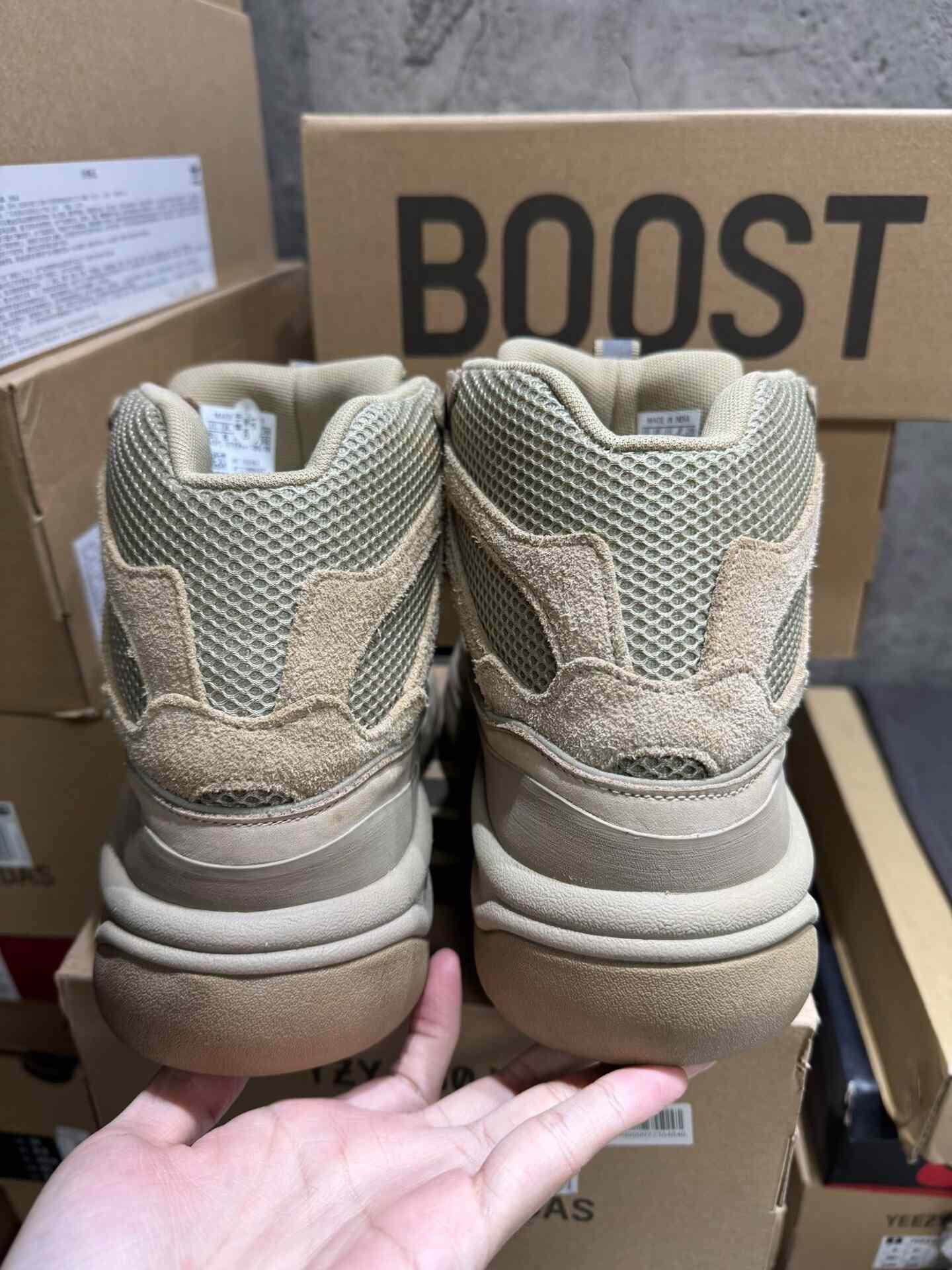 Adidas Adidas YEEZY Yellow Boots 42 Men Size US 9 / EU 42 - 4 Thumbnail