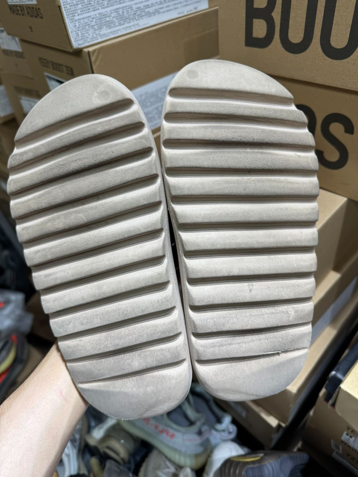 Yeezy Yeezy Brown Lowtop Sneakers 40 Men Size US 7.5 / EU 40-41 - 5 Thumbnail