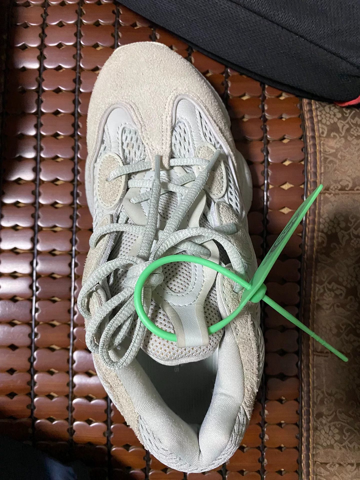 Yeezy Yeezy White Lowtop Sneakers 38 Men Size US 6 / EU 39 - 5 Thumbnail