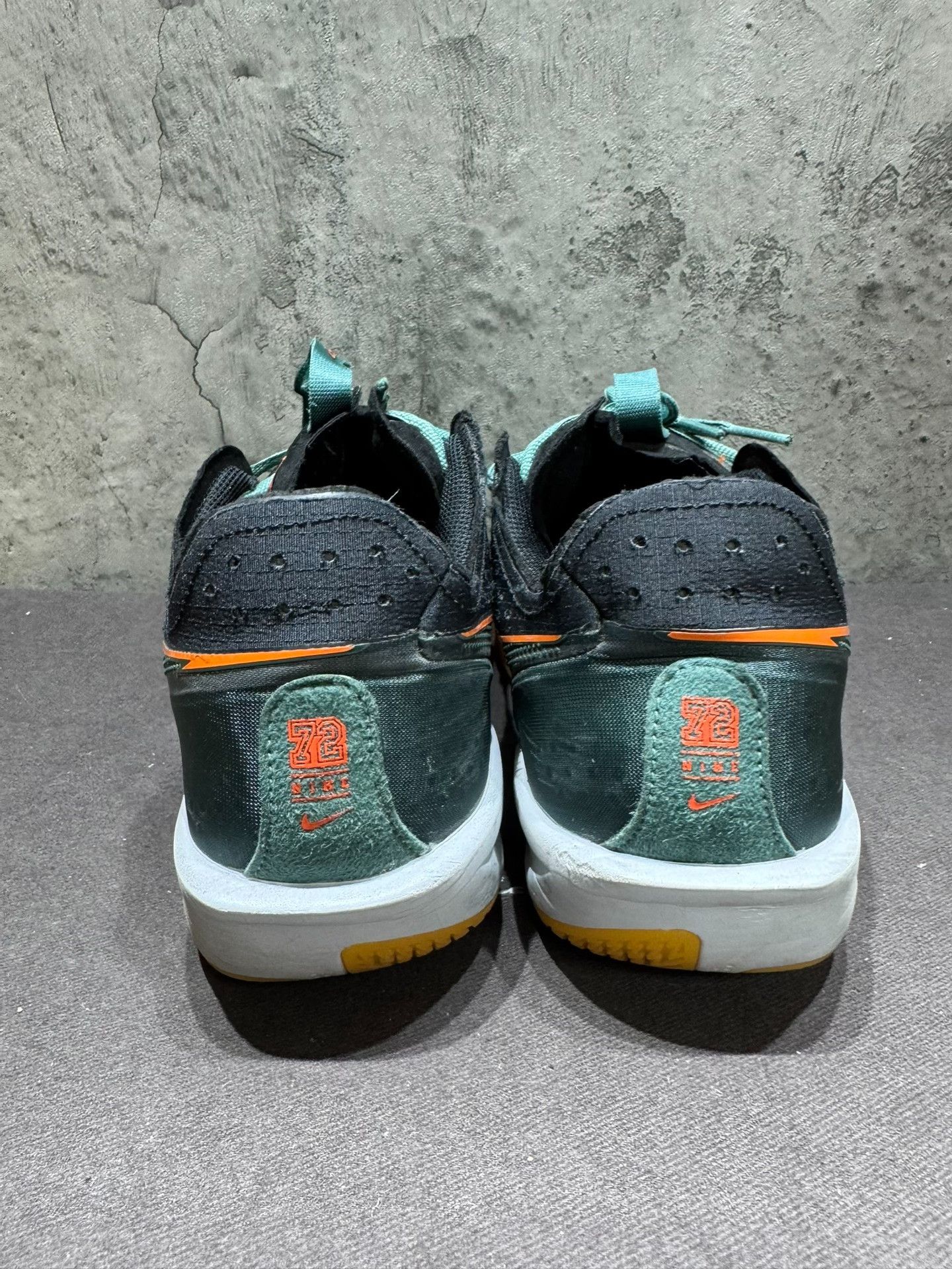 Nike Nike Basketball Multi Lowtop Sneakers 11 Men Size US 11 / EU 44 - 3 Thumbnail
