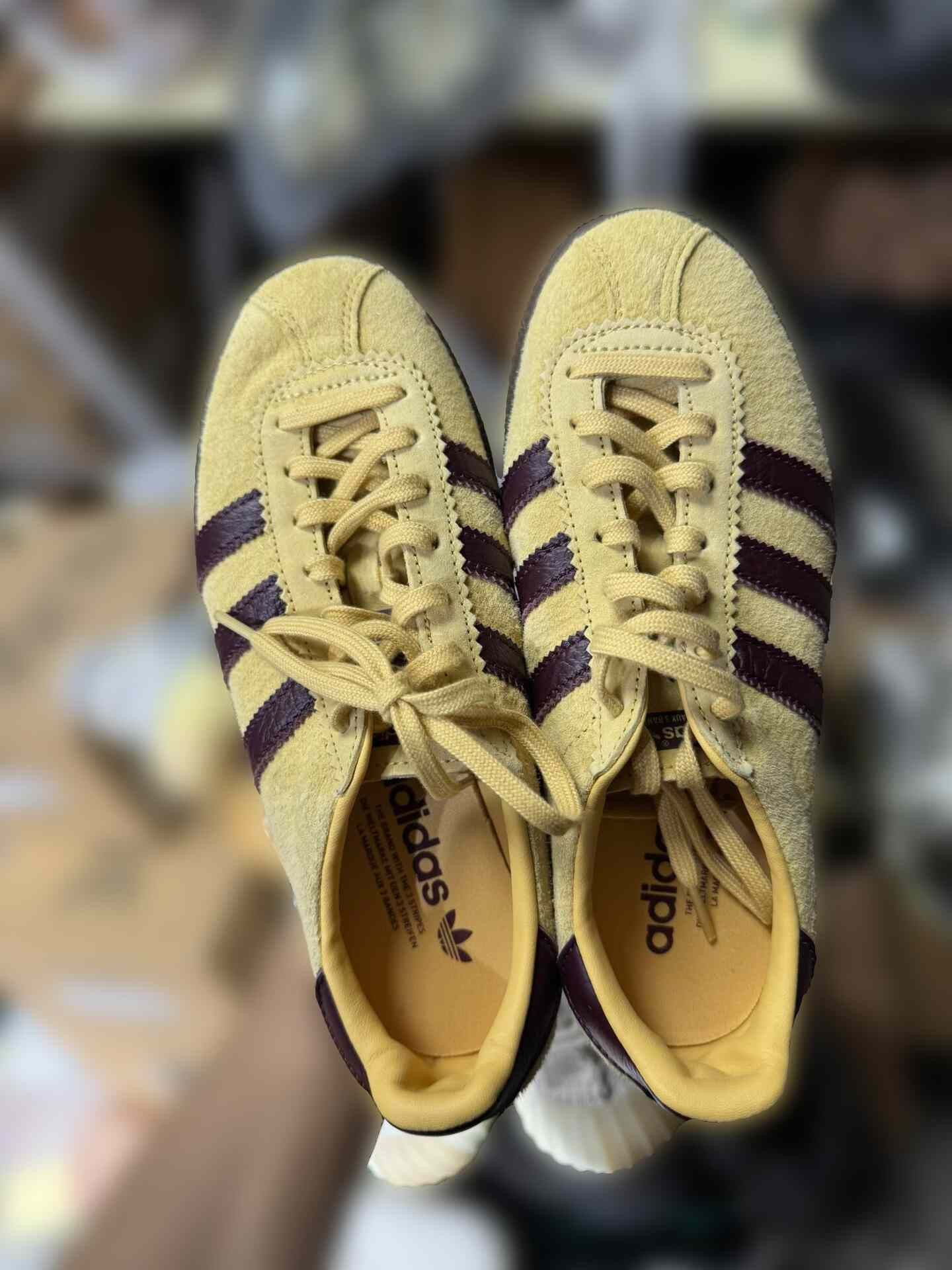 Adidas Adidas Retro Yellow Lowtop Sneakers 36 Men Size US 5 / EU 37 - 7 Thumbnail