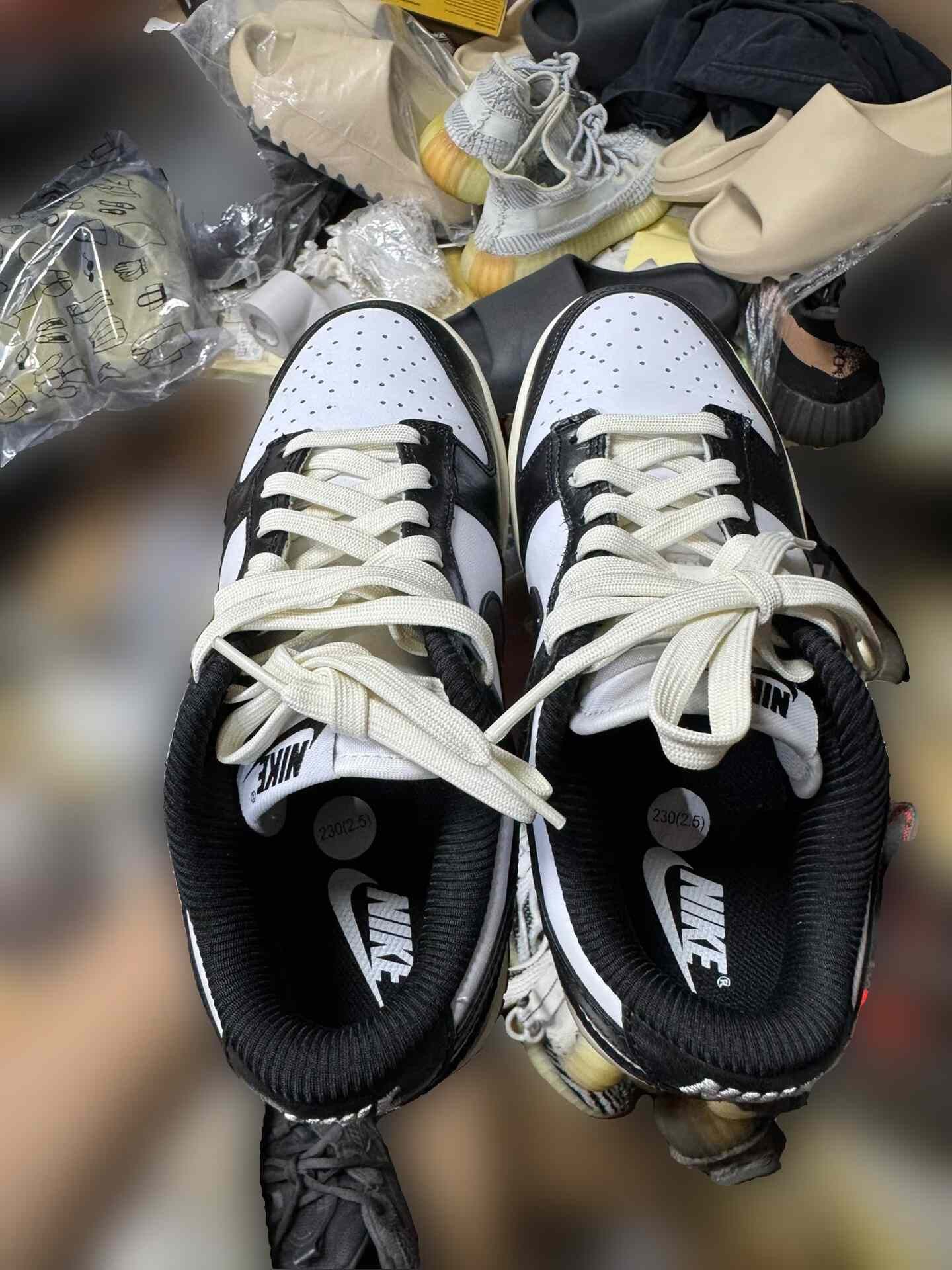 Nike Nike DUNK Black Lowtop Sneakers 36 Men Size US 5 / EU 37 - 4 Thumbnail