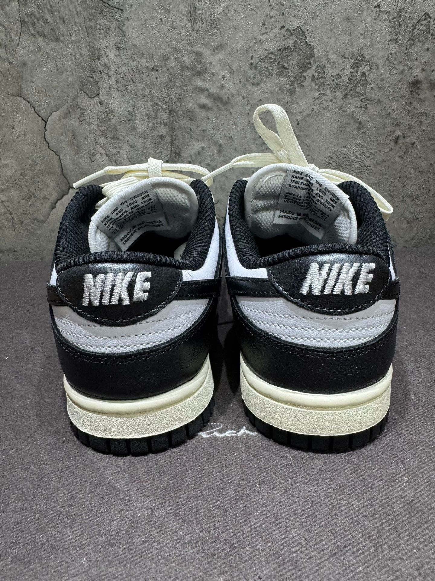 Nike Nike DUNK Black Lowtop Sneakers 36 Men Size US 5 / EU 37 - 3 Thumbnail