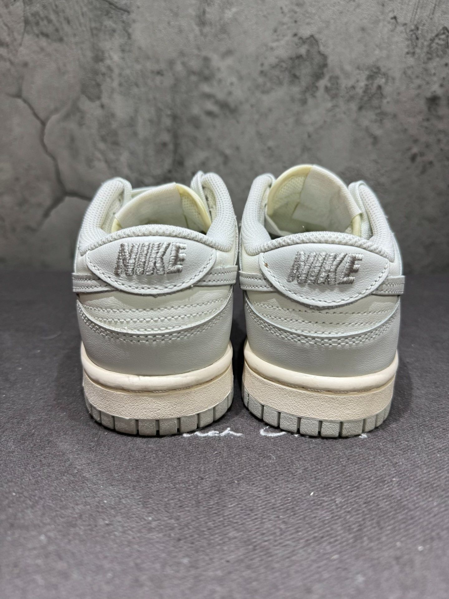 Nike Nike DUNK White Lowtop Sneakers 36 Men Size US 5 / EU 37 - 4 Thumbnail