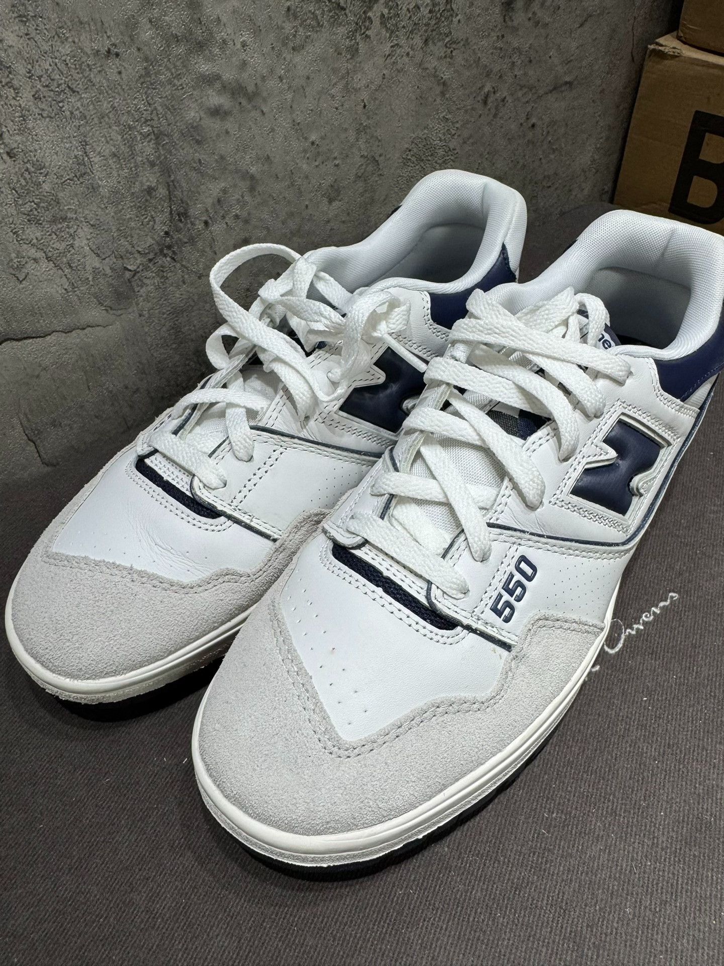 New Balance New Balance Retro Gray Lowtop Sneakers 9.5 Men Size US 9.5 / EU 42-43 - 4 Thumbnail