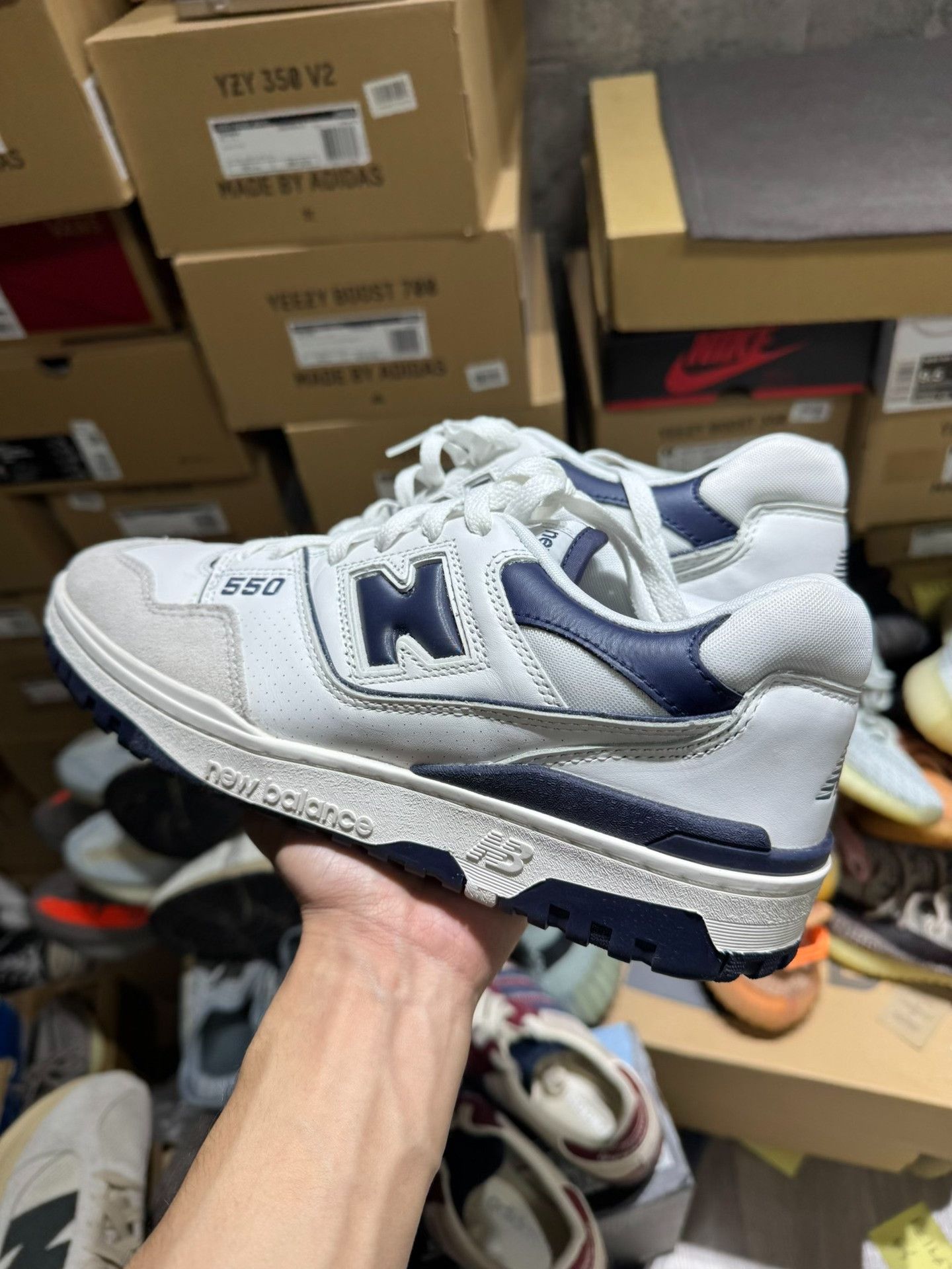 New Balance New Balance Retro Gray Lowtop Sneakers 9.5 Men Size US 9.5 / EU 42-43 - 6 Thumbnail