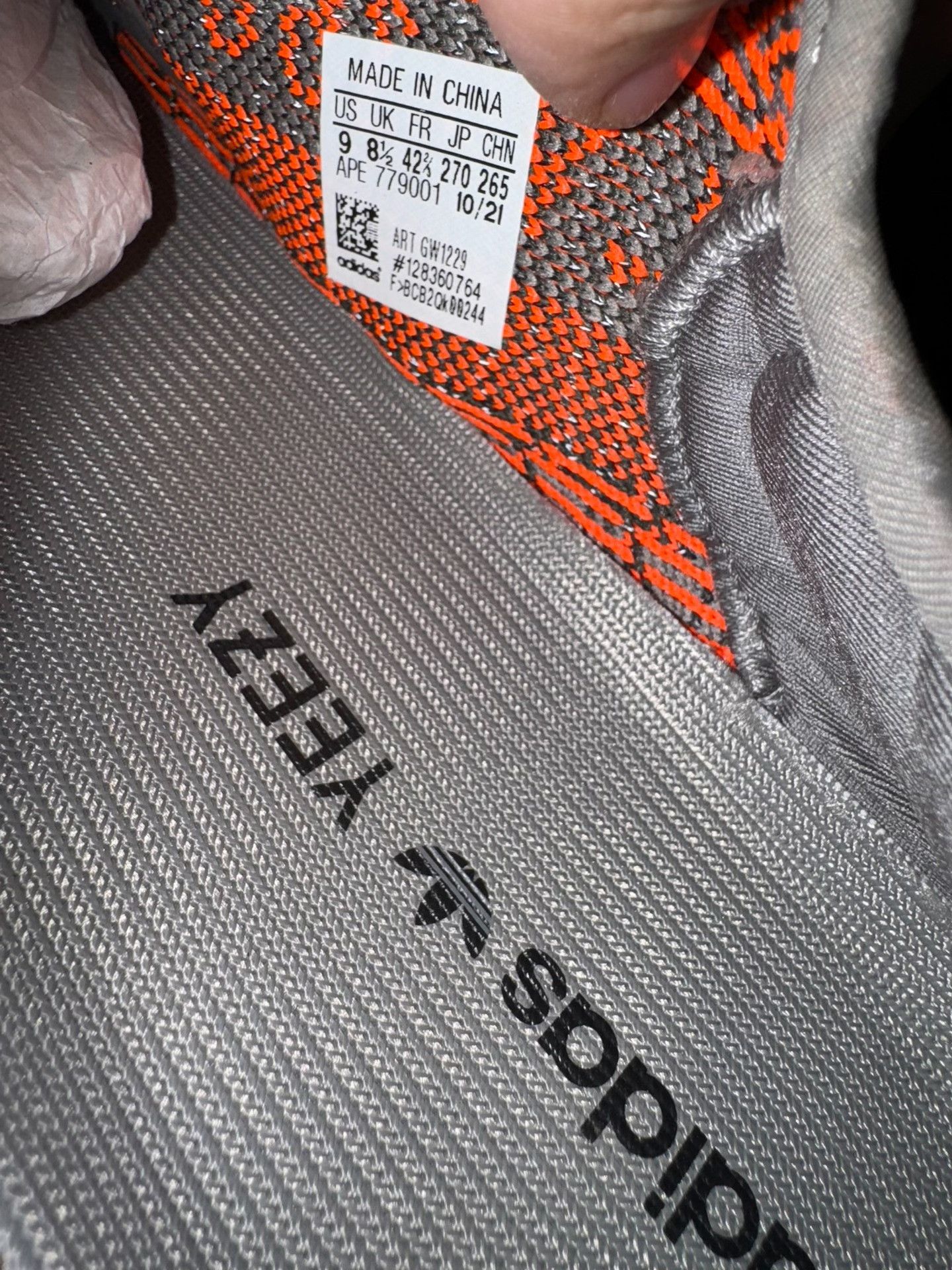Adidas Adidas YEEZY350 Gray Lowtop Sneakers 42 Men Size US 9 / EU 42 - 4 Thumbnail