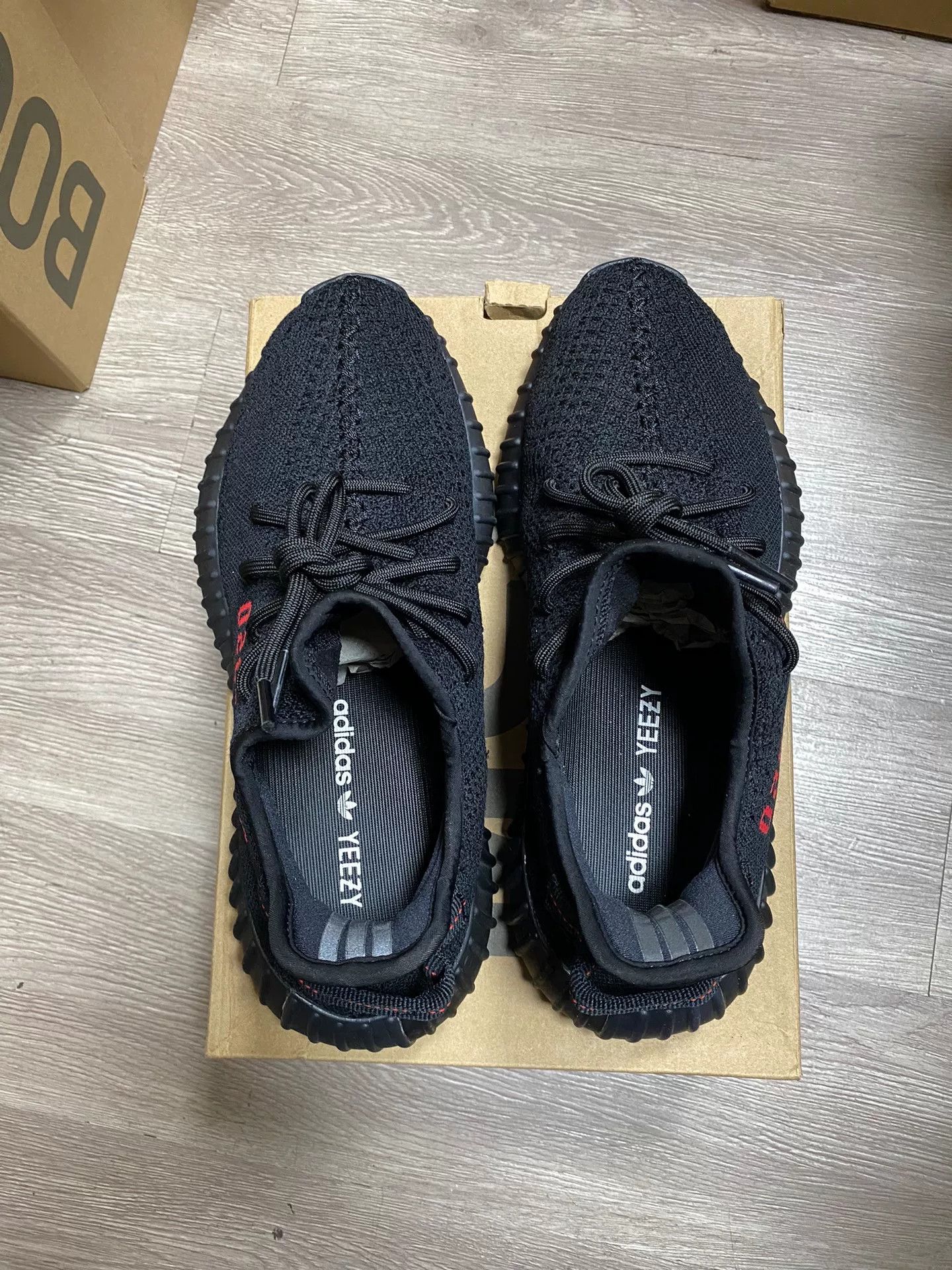 Adidas Adidas YEEZY350 Black Lowtop Sneakers 42 Men Size US 9 / EU 42 - 7 Thumbnail