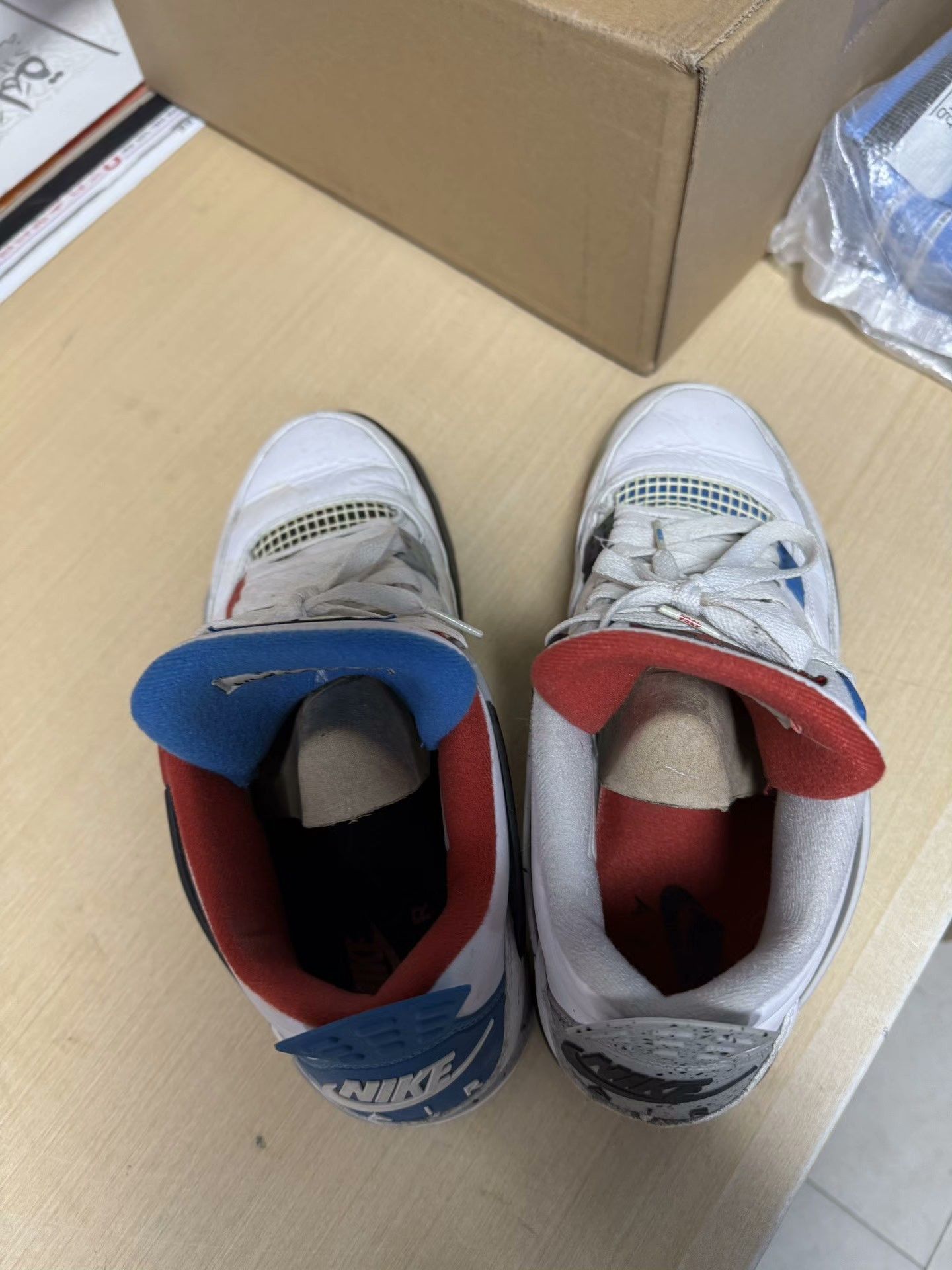 Nike Nike Multi Lowtop Sneakers 9.5 Men Size US 9.5 / EU 42-43 - 4 Thumbnail