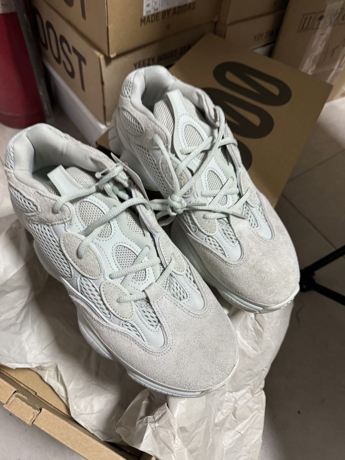 Adidas Adidas YEEZY500 White Lowtop Sneakers 9 Men Size US 9 / EU 42 - 5 Thumbnail