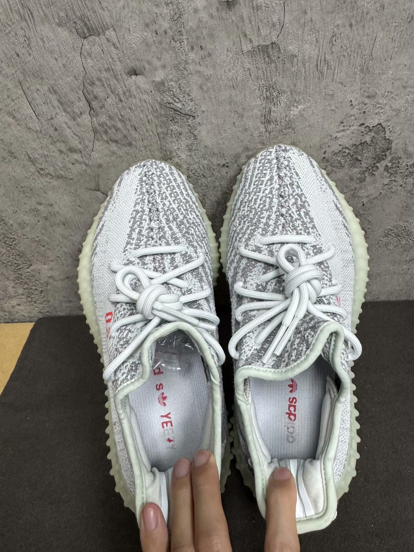 Yeezy Yeezy Blue Lowtop Sneakers 40 Men Size US 7.5 / EU 40-41 - 9 Thumbnail