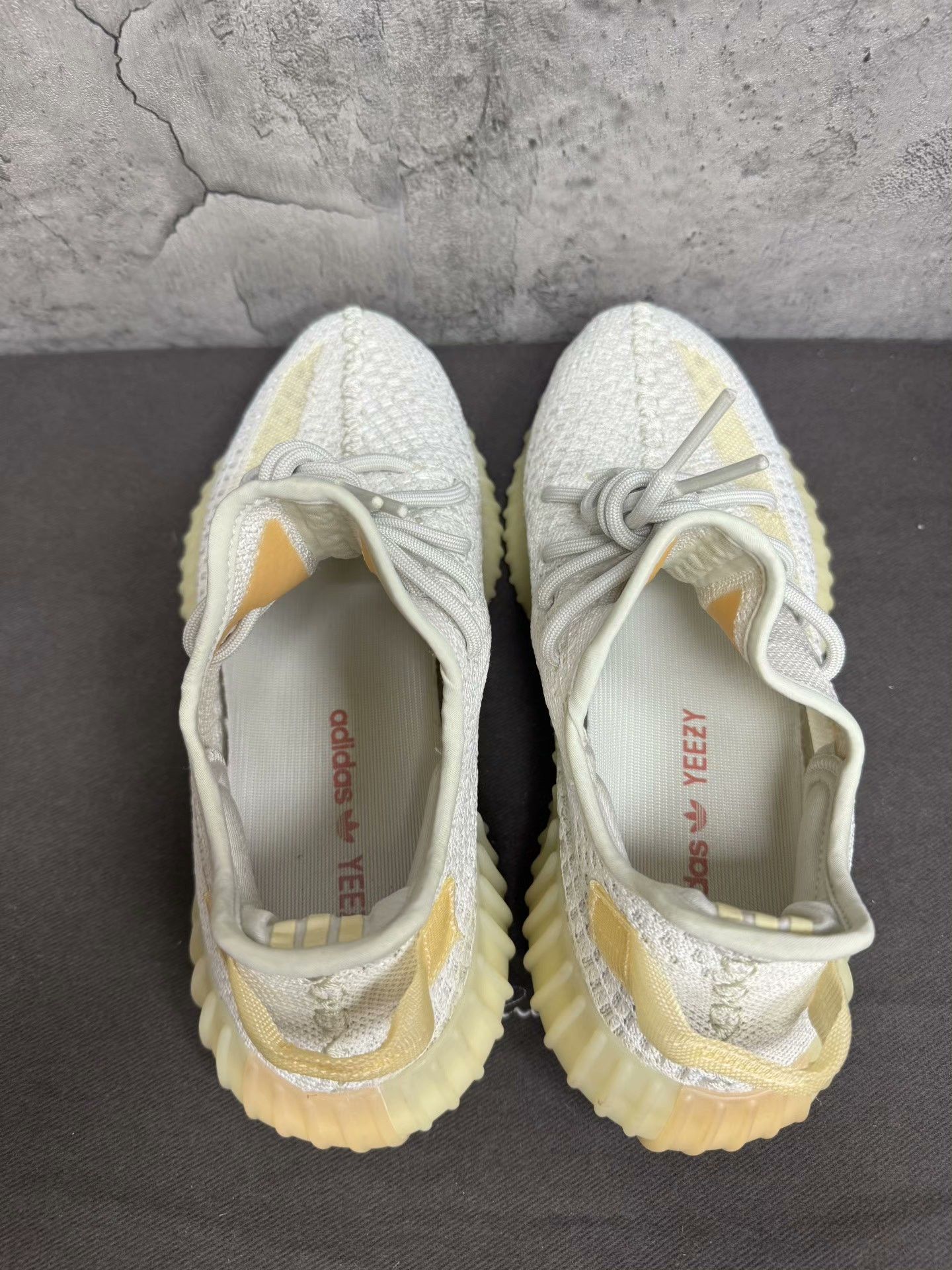 Adidas Adidas Yellow Lowtop Sneakers 35 Men Size US 5 / EU 37 - 8 Thumbnail
