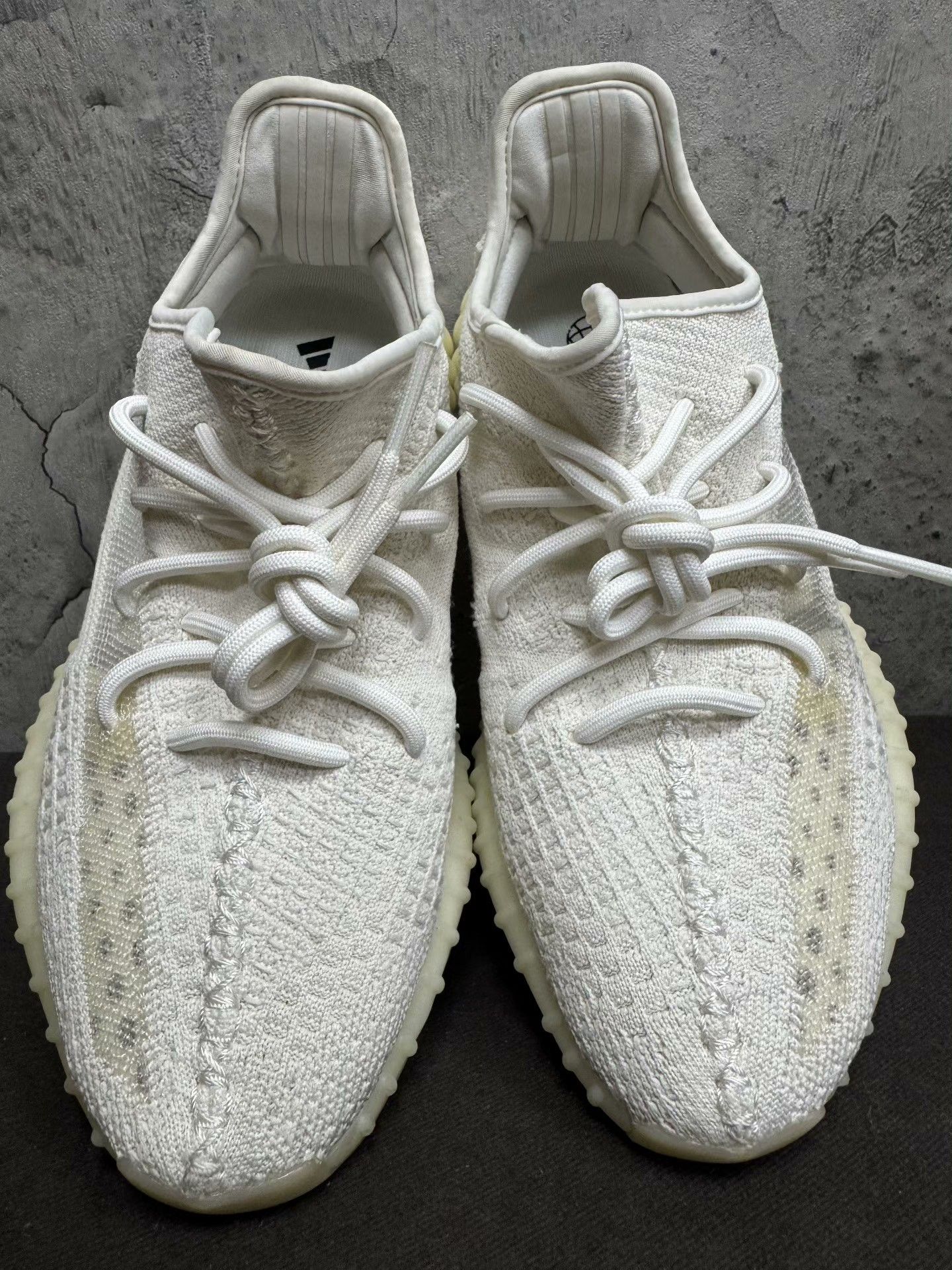 Adidas Adidas YEEZY350 White Lowtop Sneakers 35 Men Size US 5 / EU 37 - 4 Thumbnail