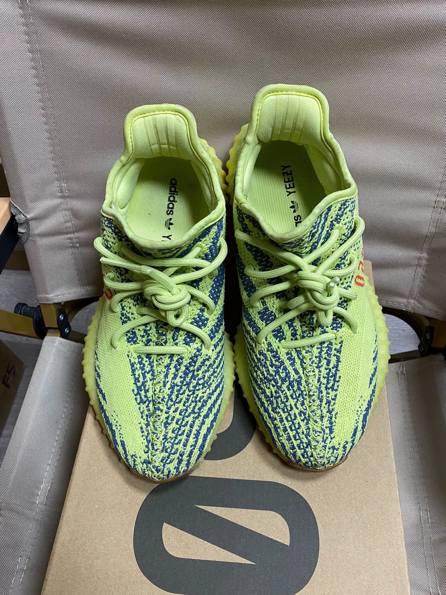 Adidas Adidas YEEZY350 Yellow Lowtop Sneakers 41 Men Size US 8.5 / EU 41-42 - 8 Thumbnail