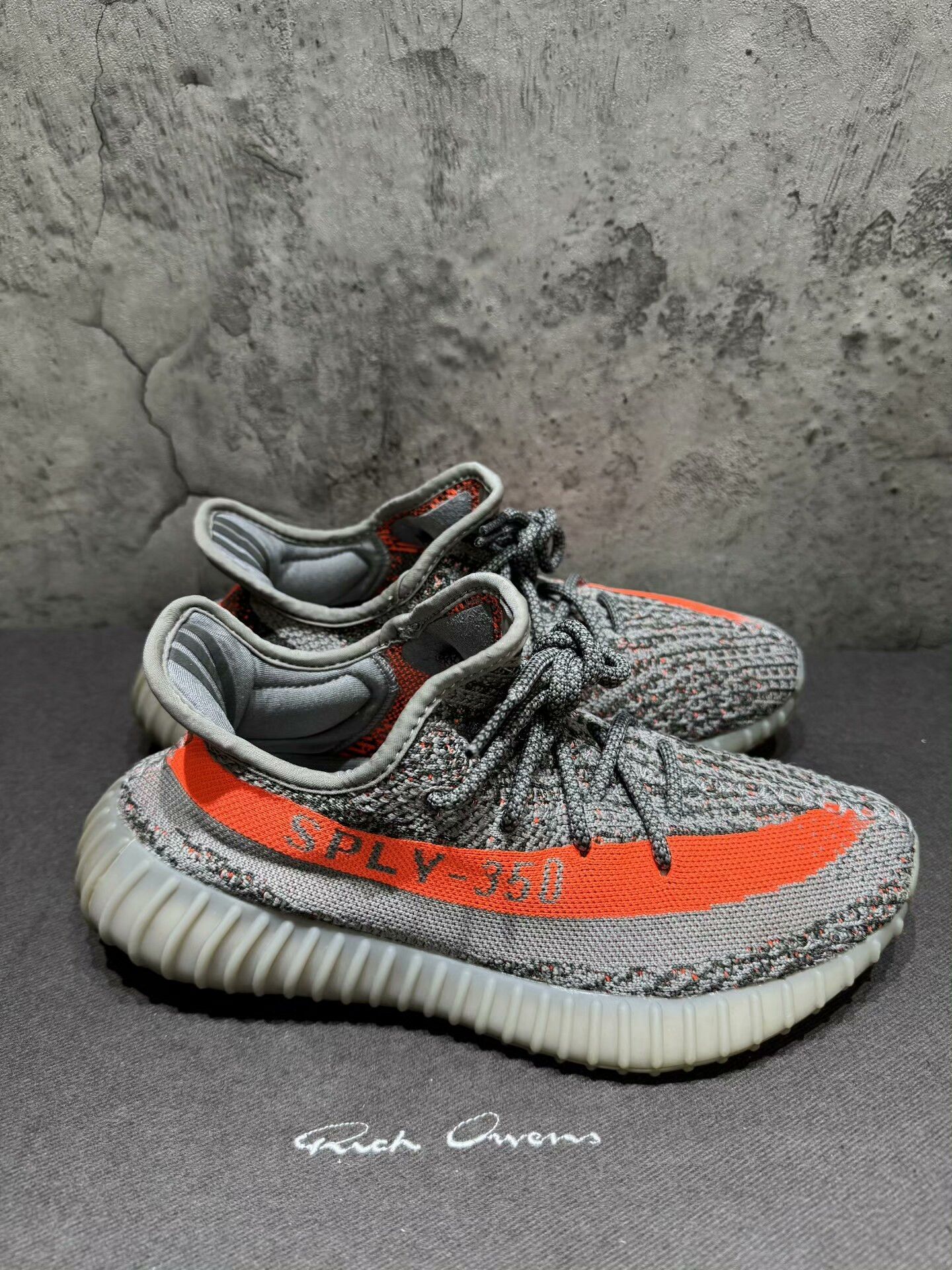 Adidas Adidas YEEZY350 Gray Lowtop Sneakers 40 Men Size US 7.5 / EU 40-41 - 4 Thumbnail