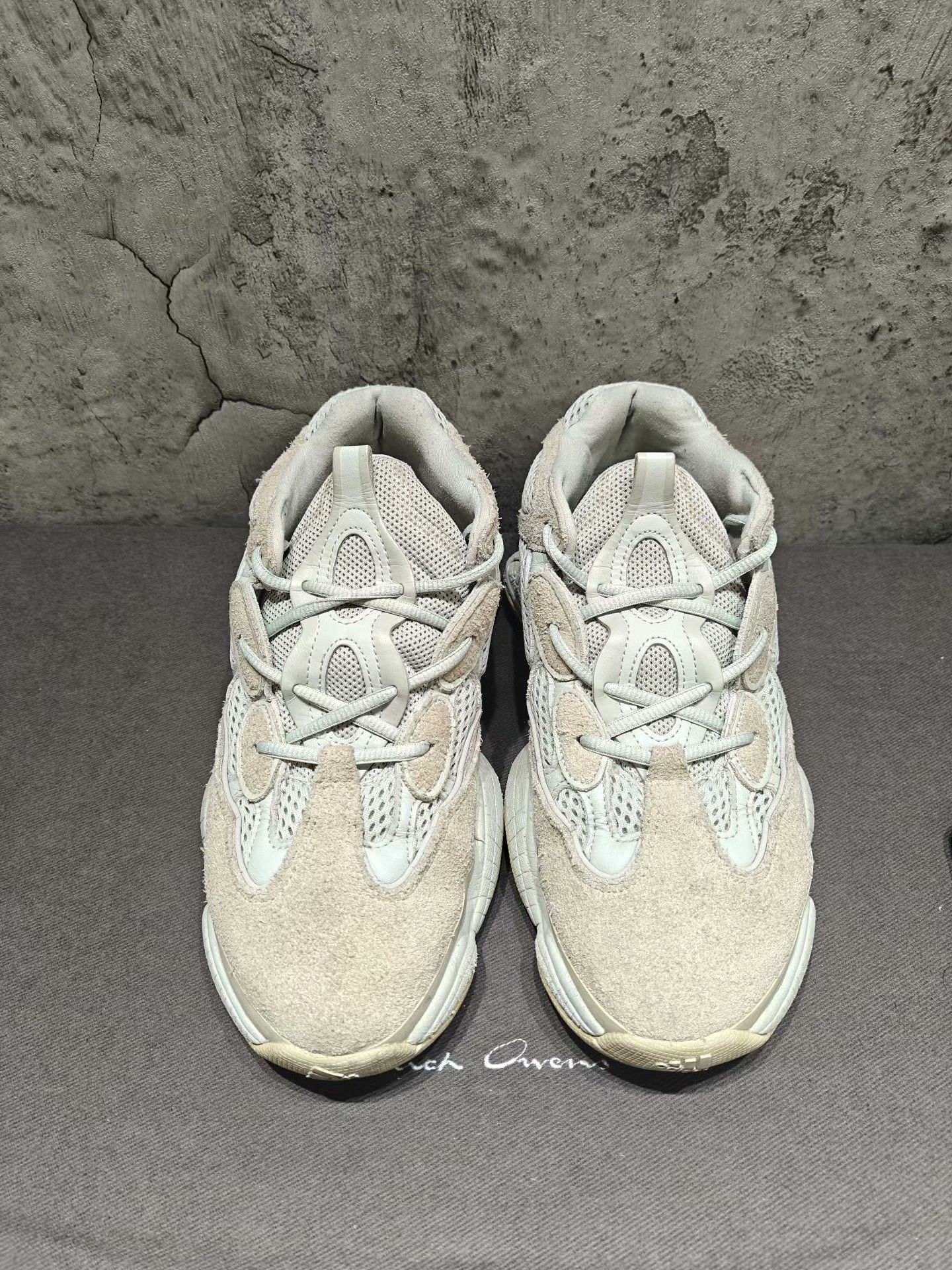 Yeezy Yeezy White Lowtop Sneakers 42 Men Size US 9 / EU 42 - 7 Thumbnail