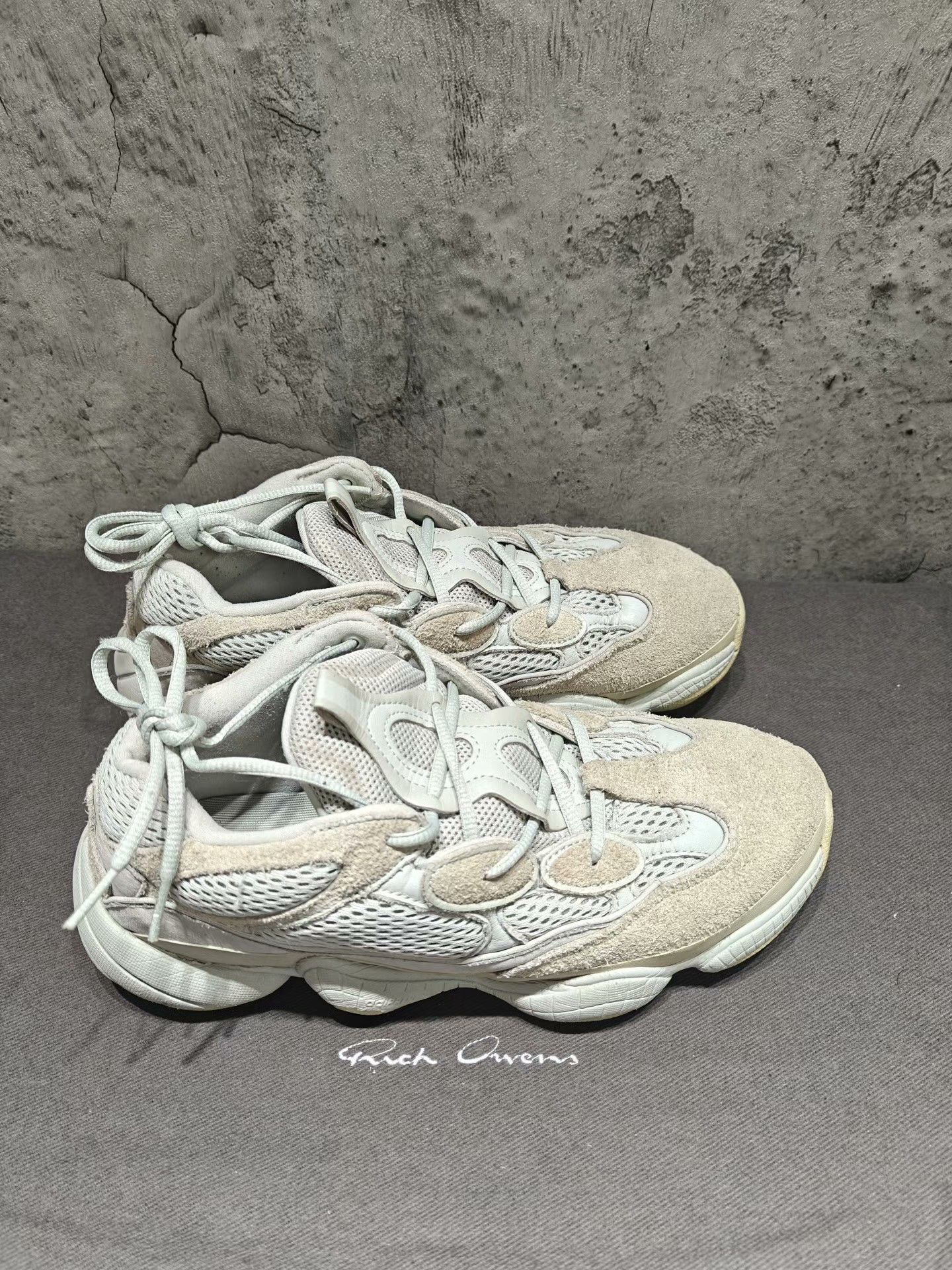 Yeezy Yeezy White Lowtop Sneakers 42 Men Size US 9 / EU 42 - 6 Thumbnail