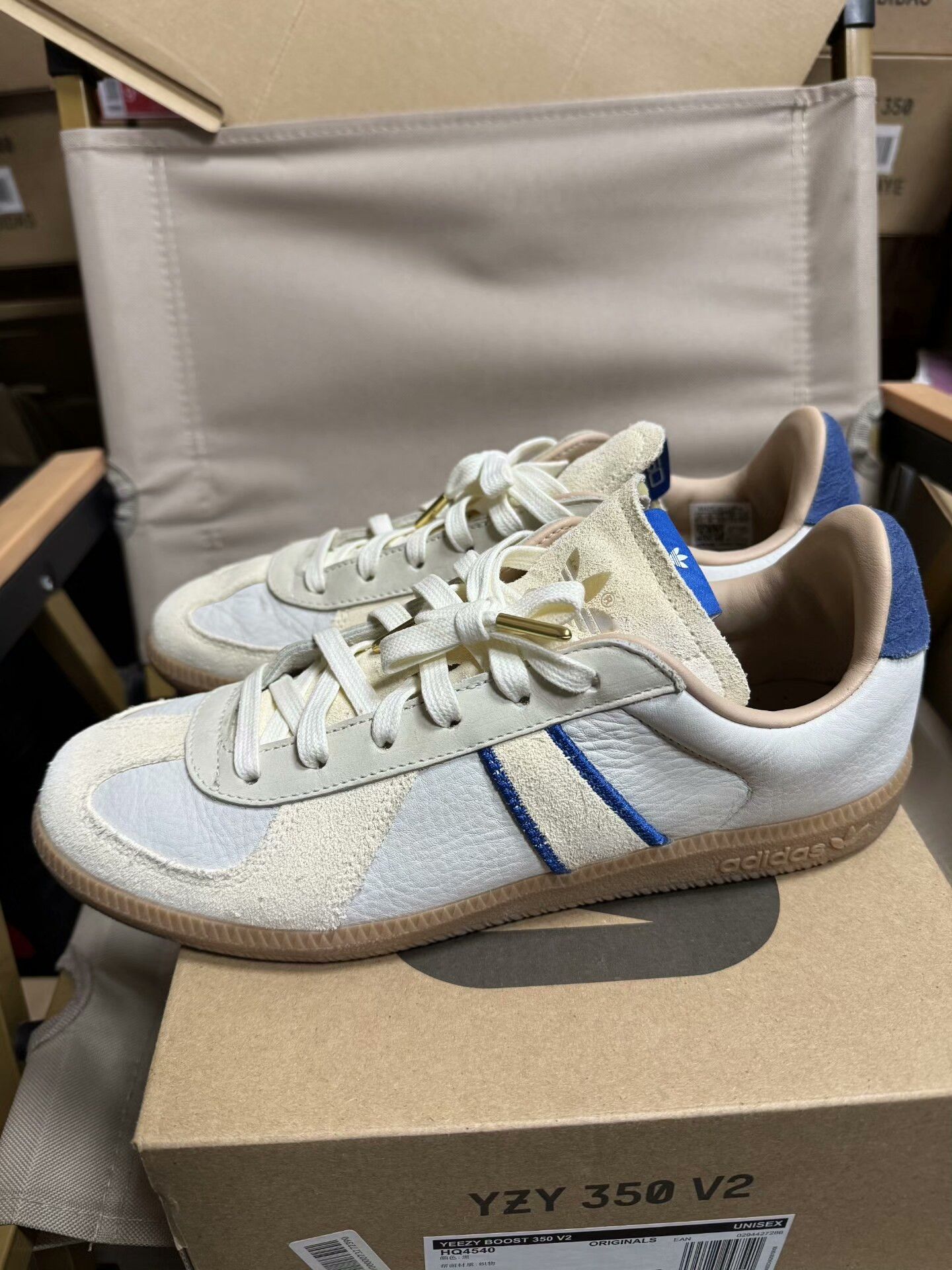 Adidas Adidas Blue Lowtop Sneakers 42 Men Size US 9 / EU 42 - 3 Thumbnail
