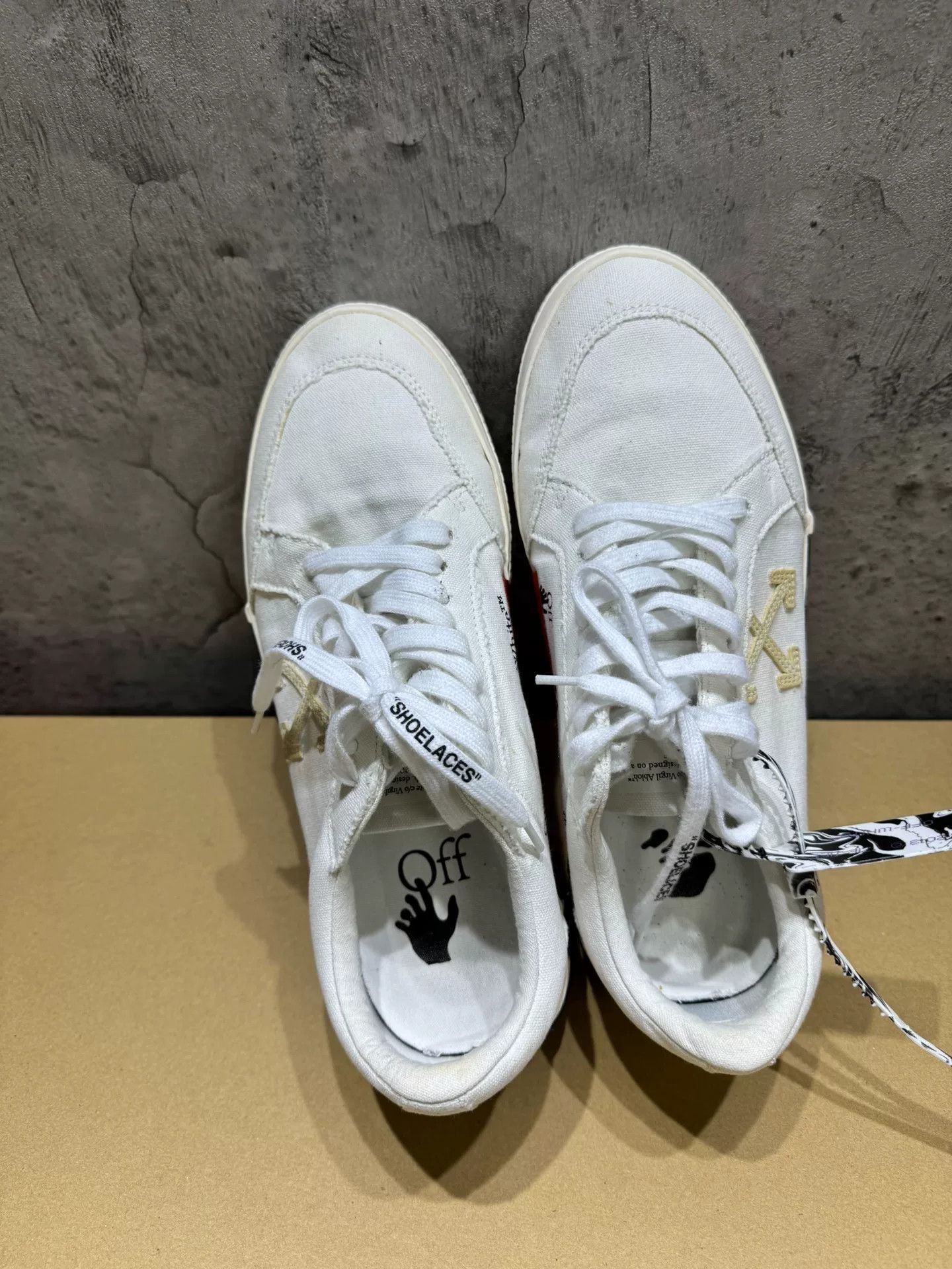Off-White Off-White White Lowtop Sneakers 44 Men Size US 10.5 / EU 43-44 - 7 Thumbnail