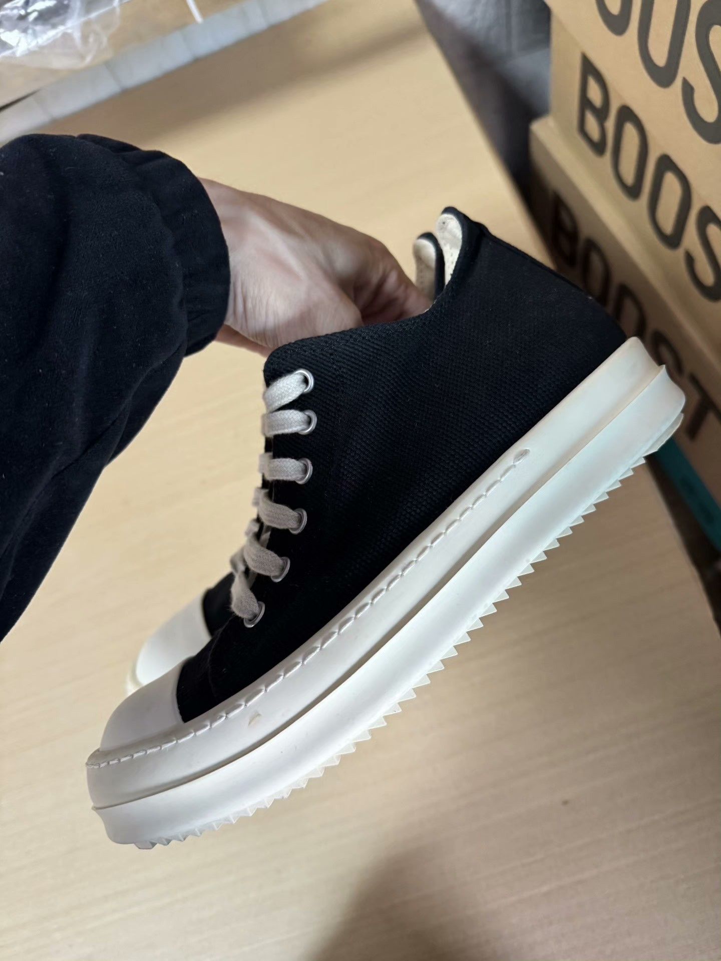 Rick Owens Rick Owens Black Lowtop Sneakers 36.5 Women Size US 6 / IT 36 - 7 Thumbnail