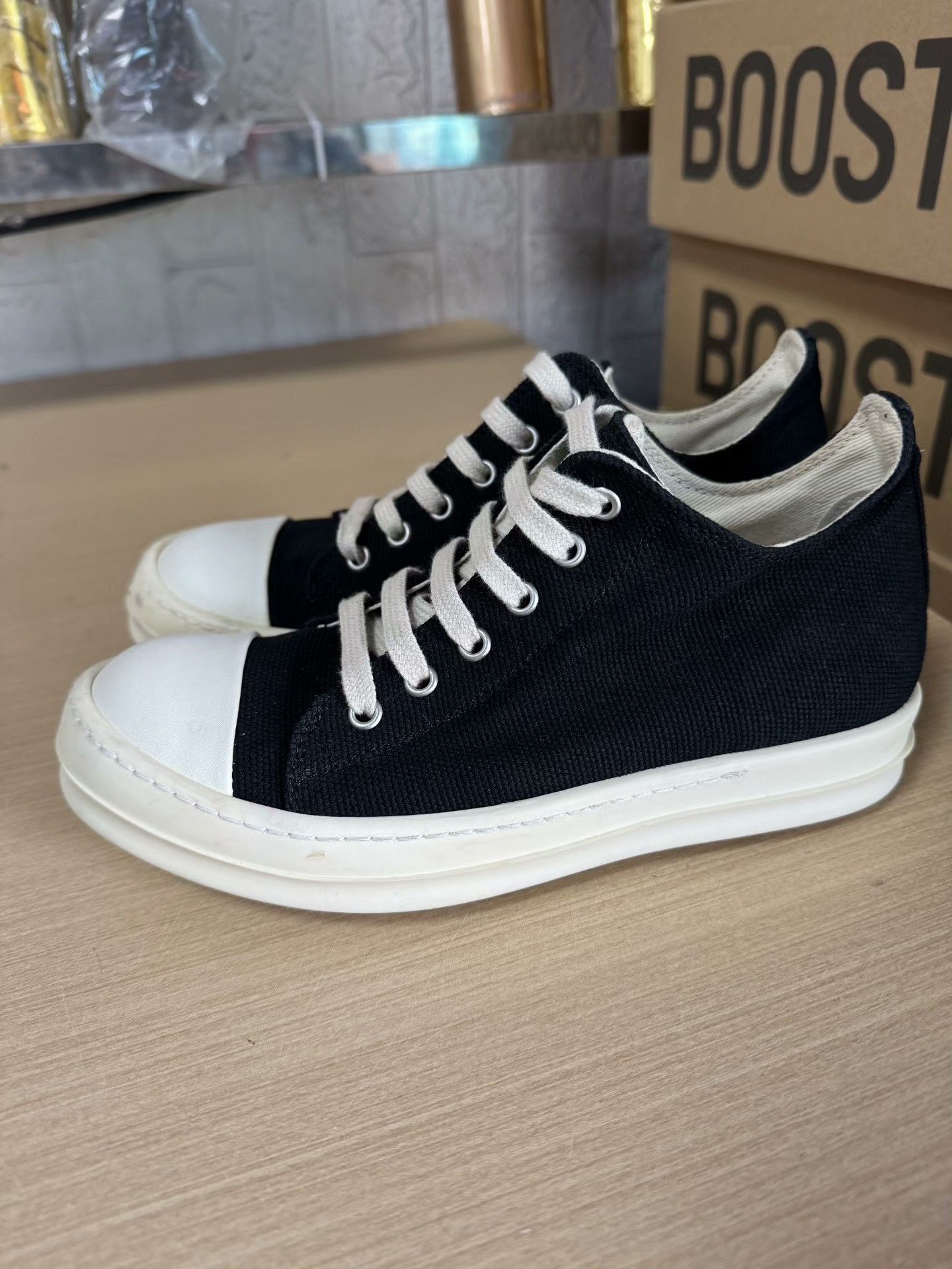 Rick Owens Rick Owens Black Lowtop Sneakers 36.5 Women Size US 6 / IT 36 - 3 Thumbnail