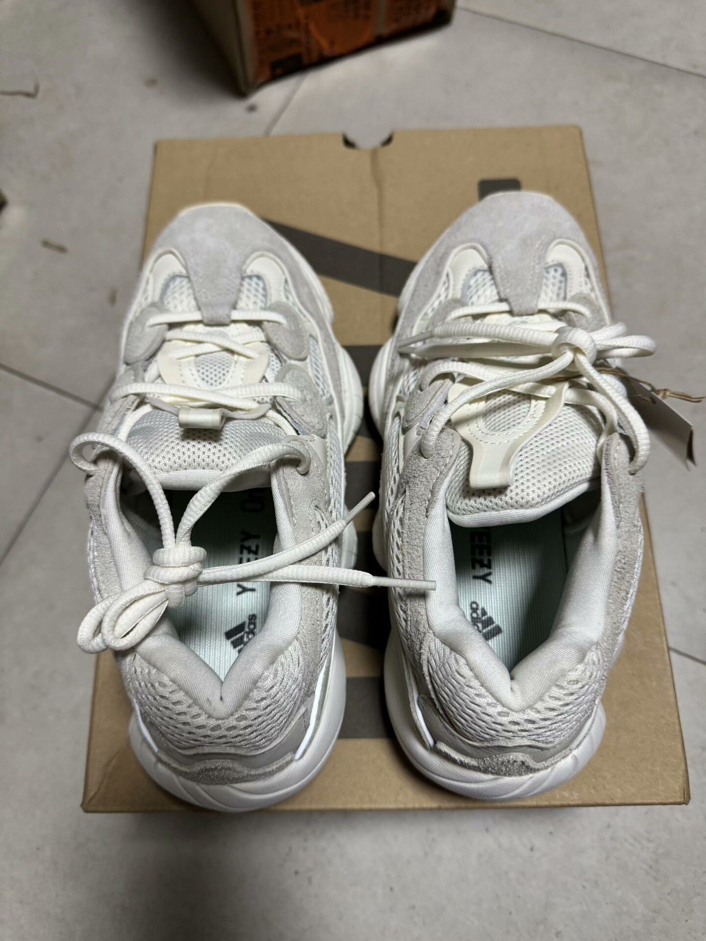 Adidas Adidas White Lowtop Sneakers 40 Men Size US 7.5 / EU 40-41 - 3 Thumbnail