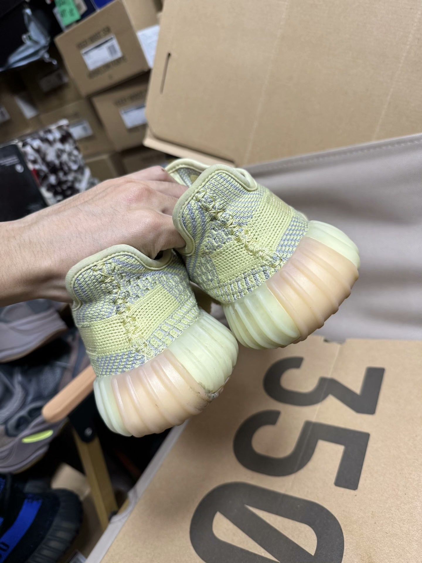 Yeezy Yeezy Yellow Lowtop Sneakers 36 Men Size US 5 / EU 37 - 5 Thumbnail