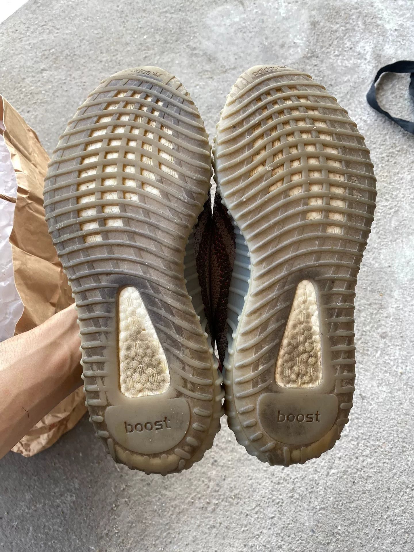 Adidas Adidas YEEZY350 Gray Lowtop Sneakers 9.5 Men Size US 9.5 / EU 42-43 - 6 Thumbnail
