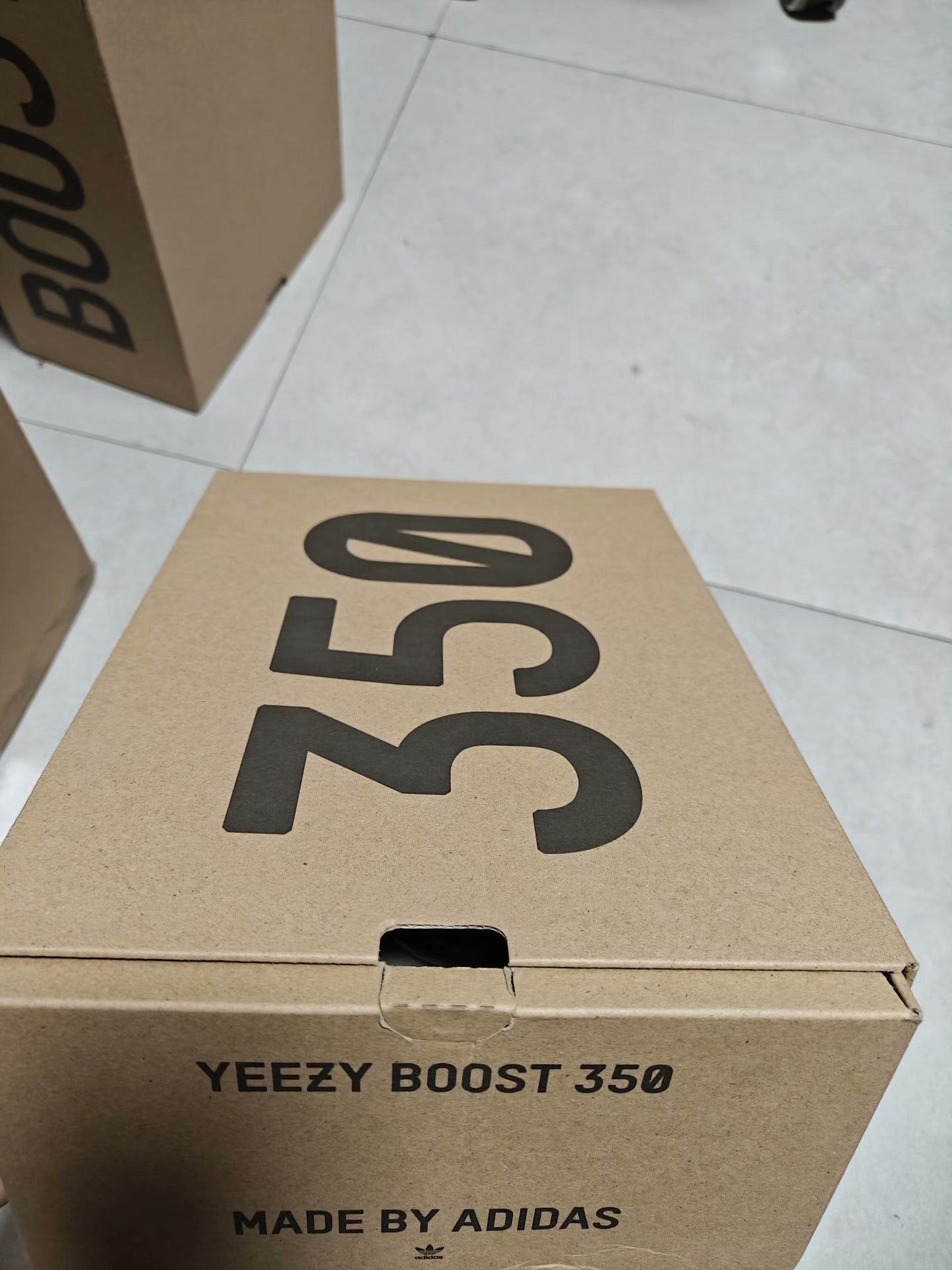 Adidas Adidas YEEZY350 Orange Lowtop Sneakers 38 Men Size US 6 / EU 39 - 4 Thumbnail