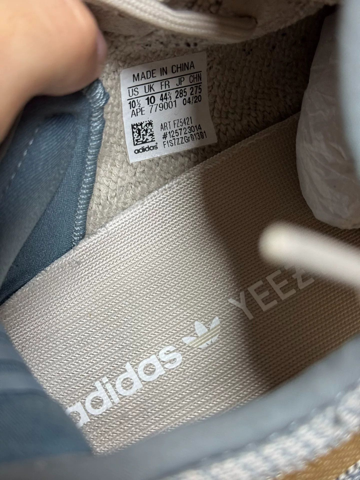 Adidas Adidas YEEZY350 Gray Lowtop Sneakers 10 Men Size US 10 / EU 43 - 4 Thumbnail