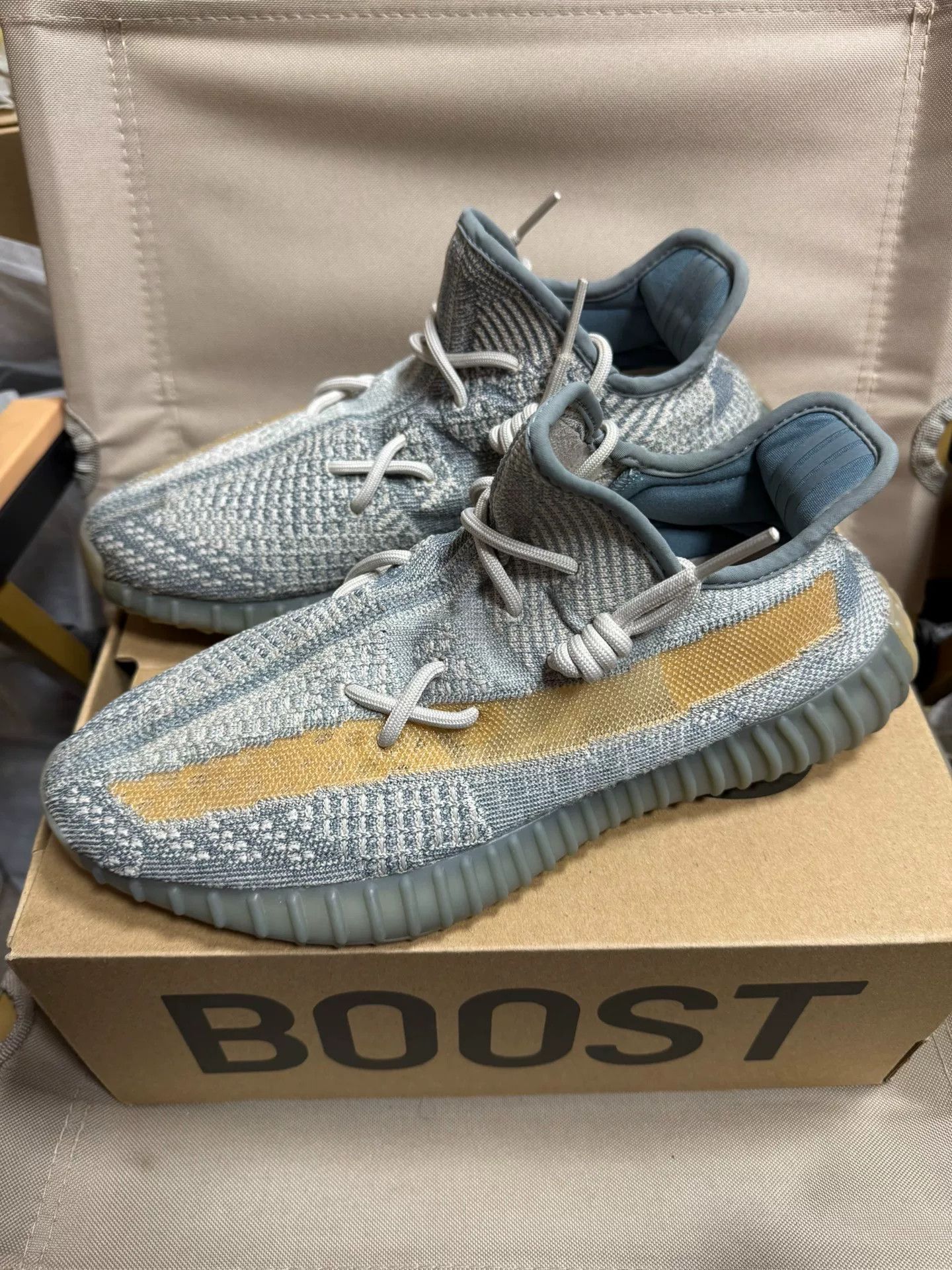 Adidas Adidas YEEZY350 Gray Lowtop Sneakers 10 Men Size US 10 / EU 43 - 2 Thumbnail