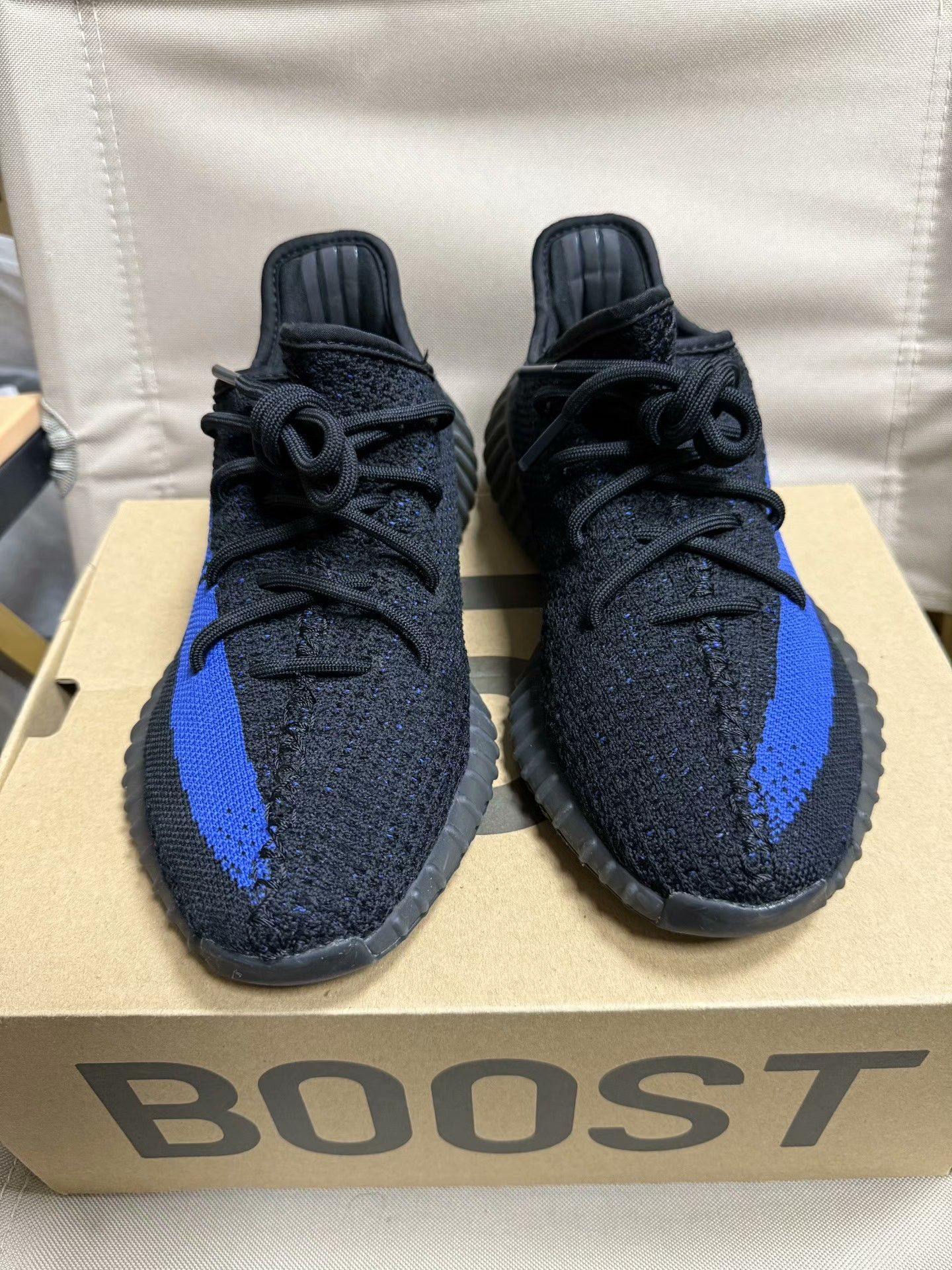 Yeezy Yeezy Blue Lowtop Sneakers 39 Men Size US 6.5 / EU 39-40 - 9 Thumbnail
