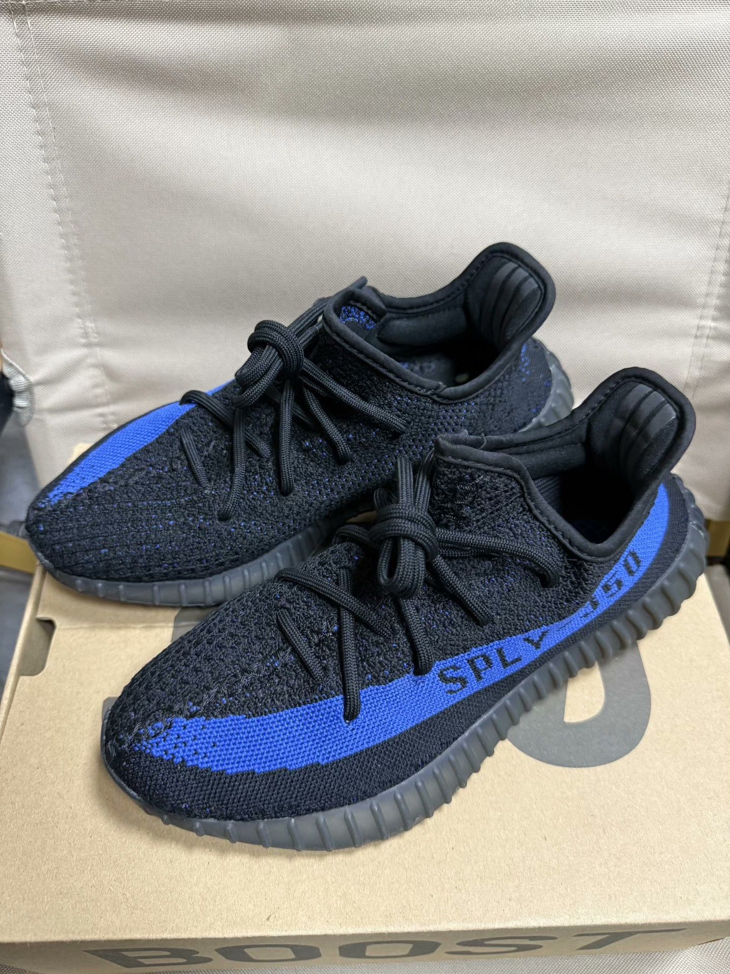 Yeezy Yeezy Blue Lowtop Sneakers 39 Men Size US 6.5 / EU 39-40 - 7 Thumbnail