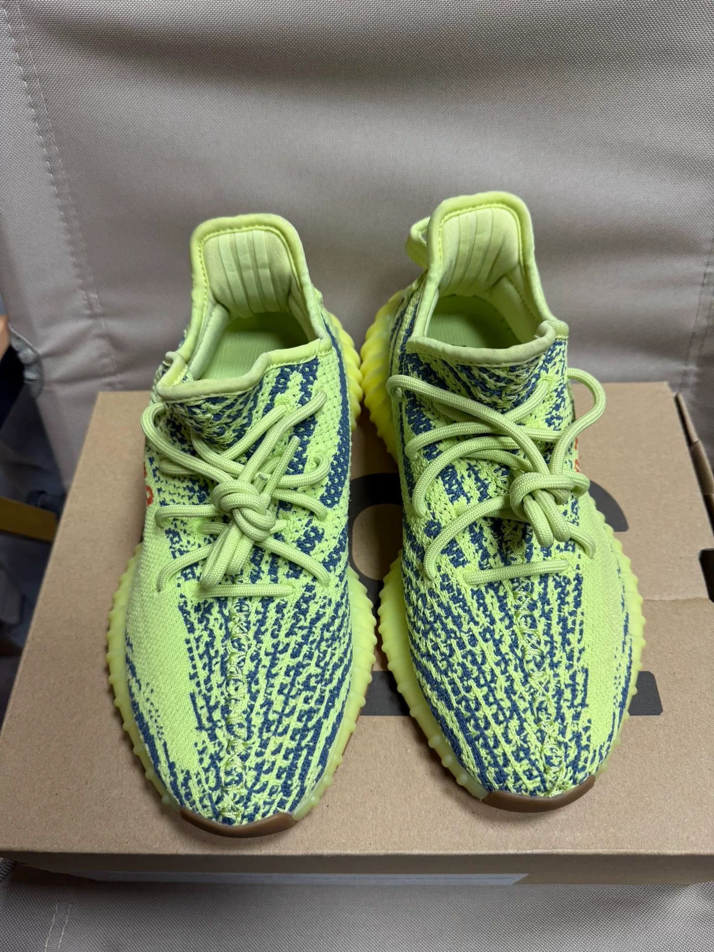 Adidas Adidas YEEZY350 Yellow Lowtop Sneakers 38 Men Size US 6 / EU 39 - 4 Thumbnail