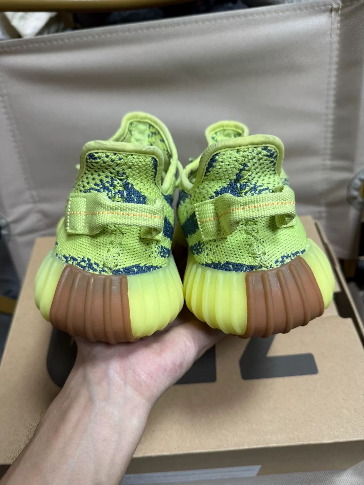 Adidas Adidas YEEZY350 Yellow Lowtop Sneakers 38 Men Size US 6 / EU 39 - 6 Thumbnail