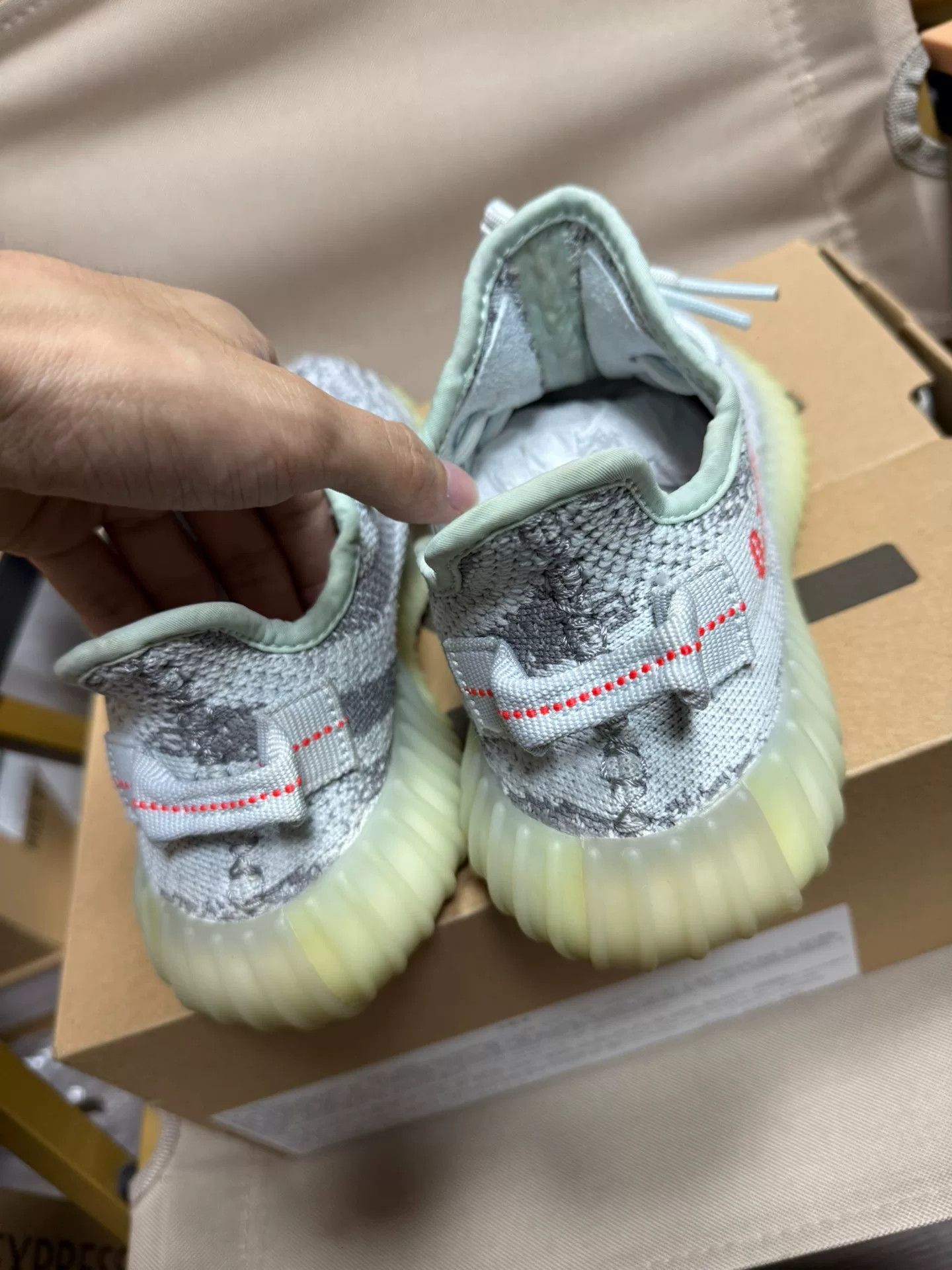 Yeezy Yeezy Blue Lowtop Sneakers 37 Men Size US 5 / EU 37 - 5 Thumbnail
