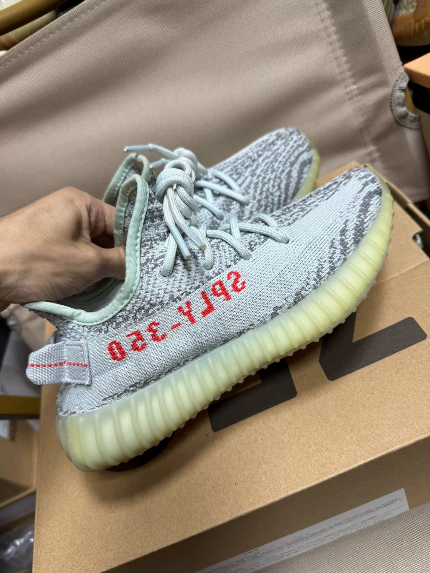 Yeezy Yeezy Blue Lowtop Sneakers 37 Men Size US 5 / EU 37 - 4 Thumbnail