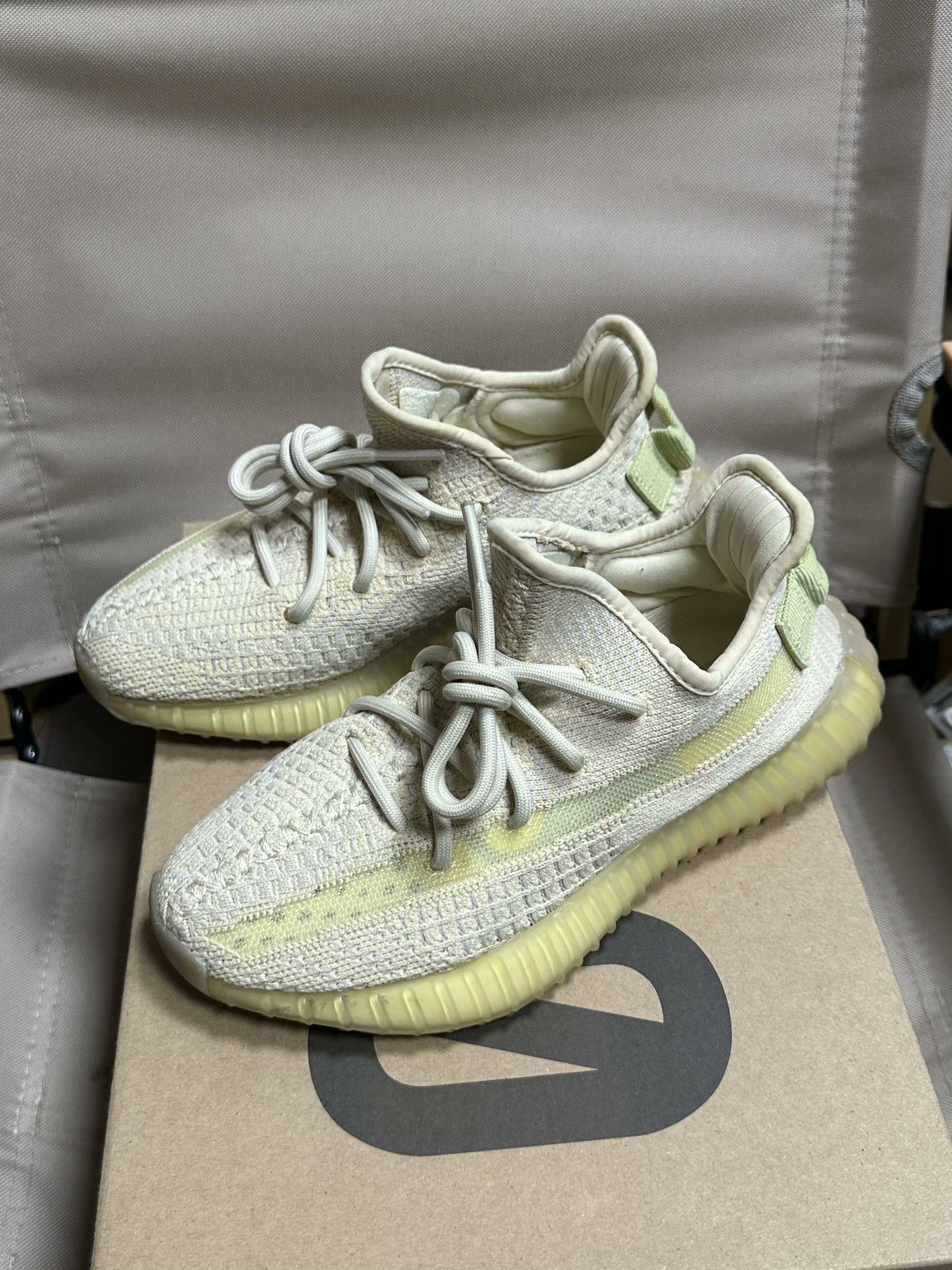Adidas Adidas YEEZY350 Limited Yellow Lowtop Sneakers 36 Men Size US 5 / EU 37 - 2 Thumbnail