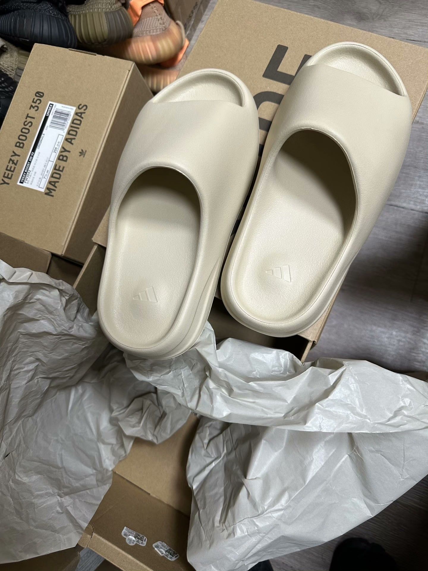 Yeezy Yeezy White Lowtop Sneakers 40 Men Size US 7.5 / EU 40-41 - 6 Thumbnail