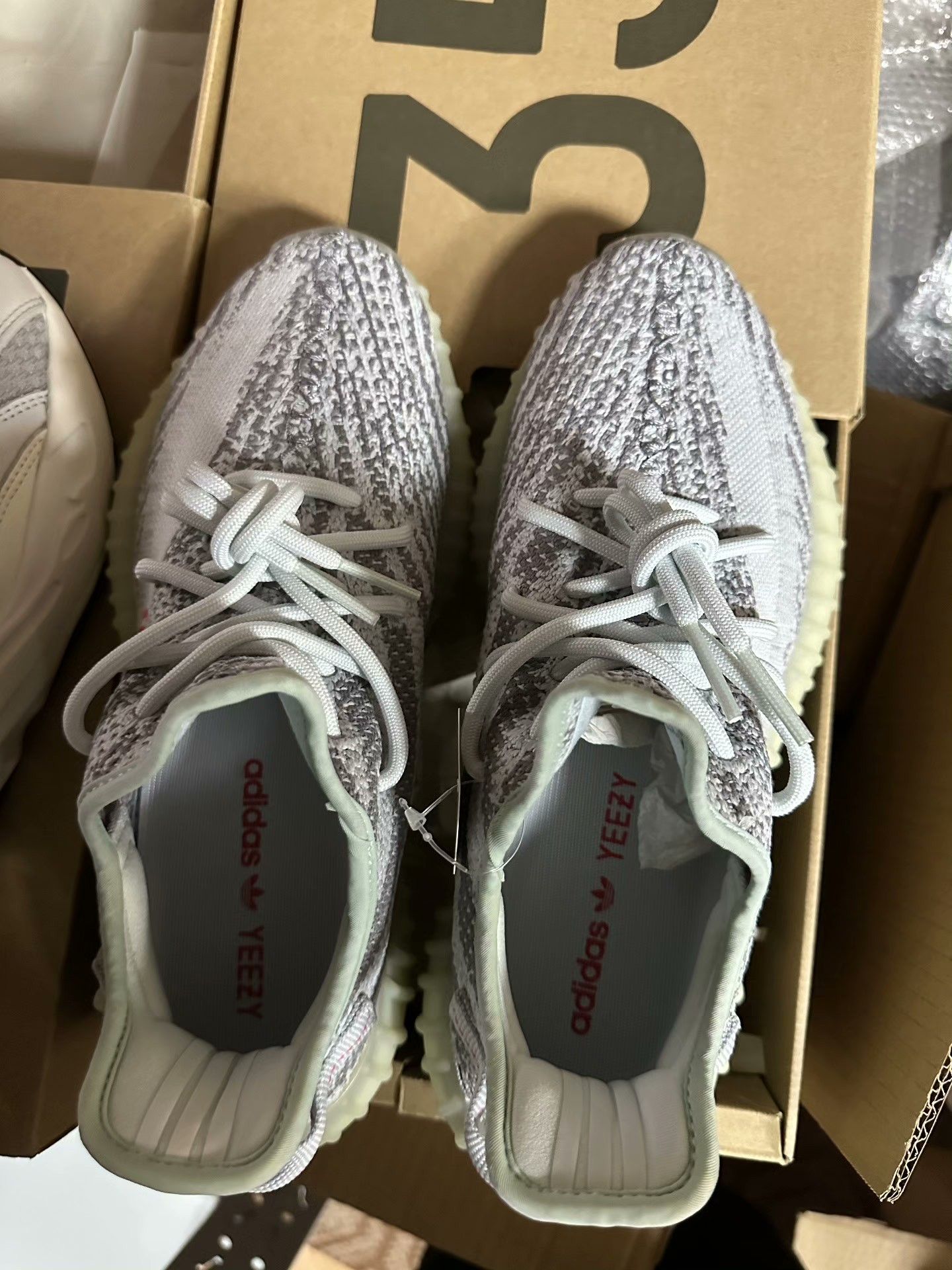 Yeezy Yeezy Blue Lowtop Sneakers 42 Men Size US 9 / EU 42 - 4 Thumbnail