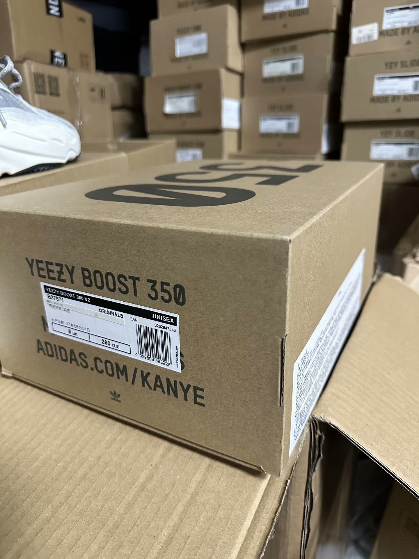 Yeezy Yeezy Blue Lowtop Sneakers 42 Men Size US 9 / EU 42 - 5 Thumbnail