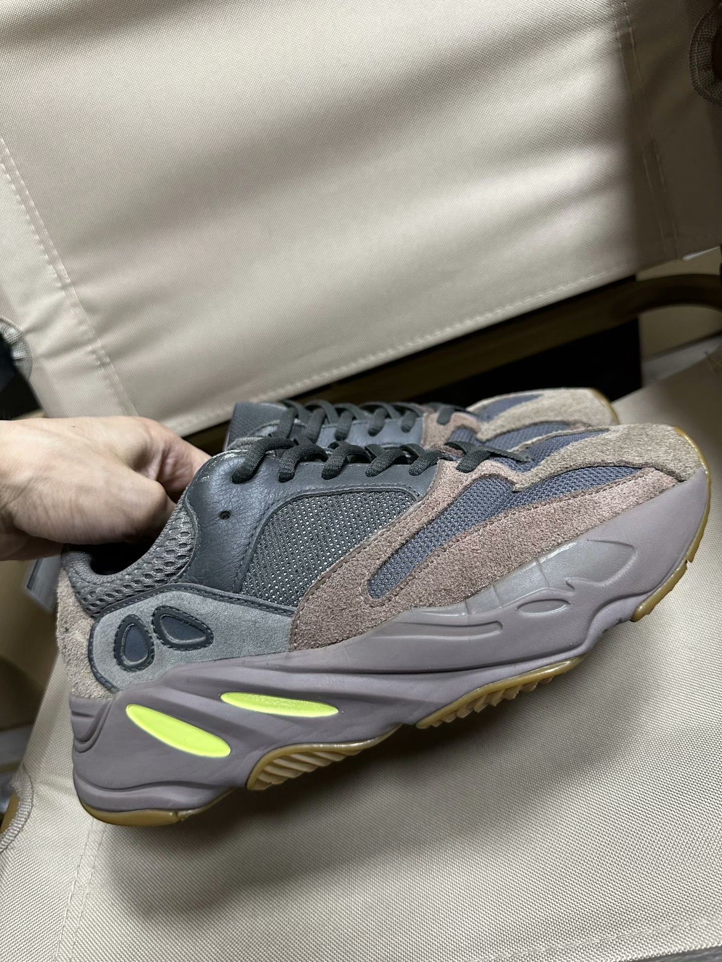 Adidas Adidas YEEZY700 Purple Lowtop Sneakers 40 Men Size US 7.5 / EU 40-41 - 2 Thumbnail