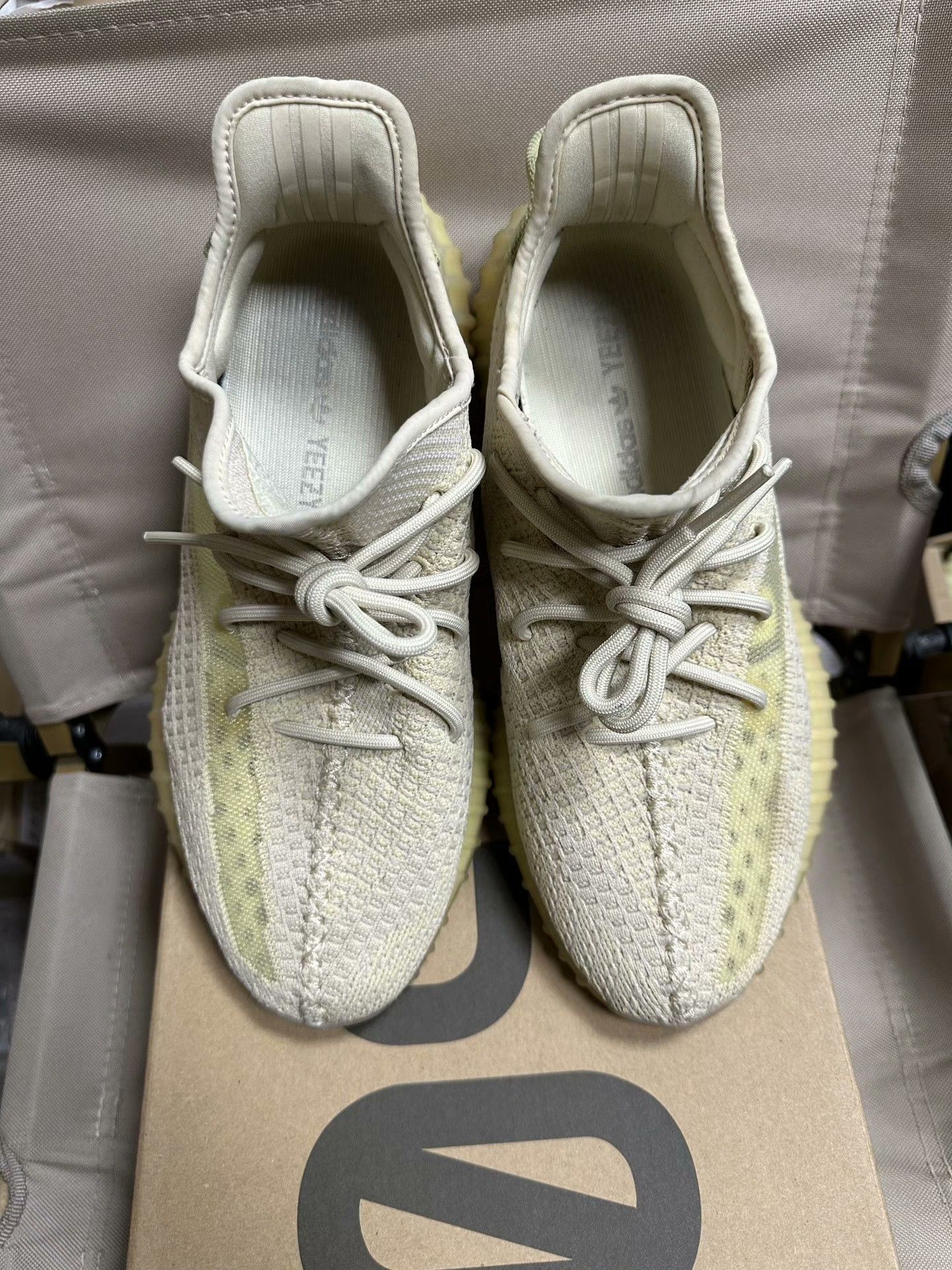 Yeezy Yeezy Limited Yellow Lowtop Sneakers 9 Men Size US 9 / EU 42 - 8 Thumbnail