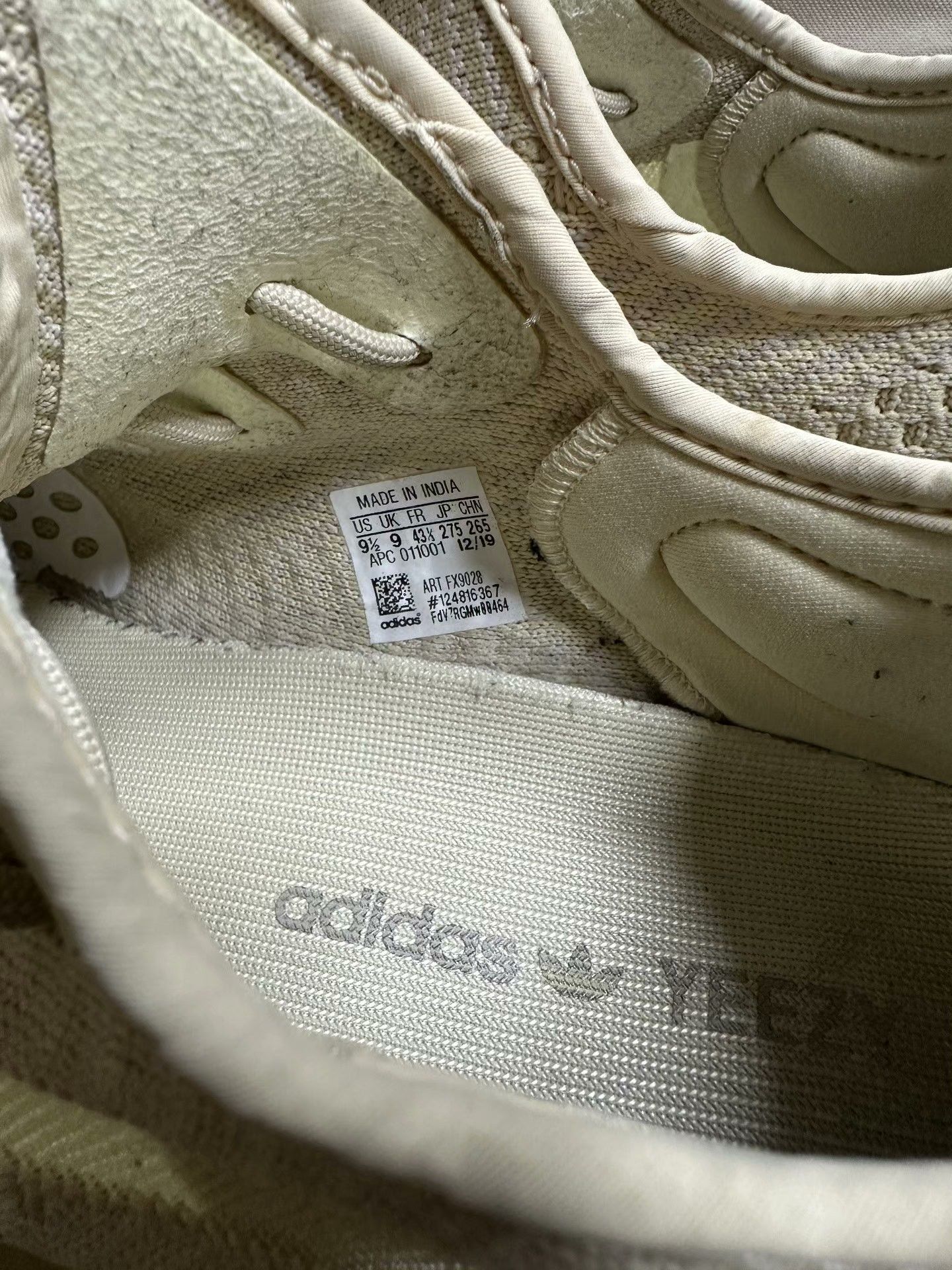 Yeezy Yeezy Limited Yellow Lowtop Sneakers 9 Men Size US 9 / EU 42 - 7 Thumbnail