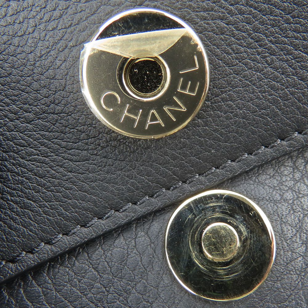 Chanel Chanel Chanel Small Shopping Bag Calfskin Handbag Leather Handbag AS0355 DUTY FREE for USA Size ONE SIZE - 25 Thumbnail